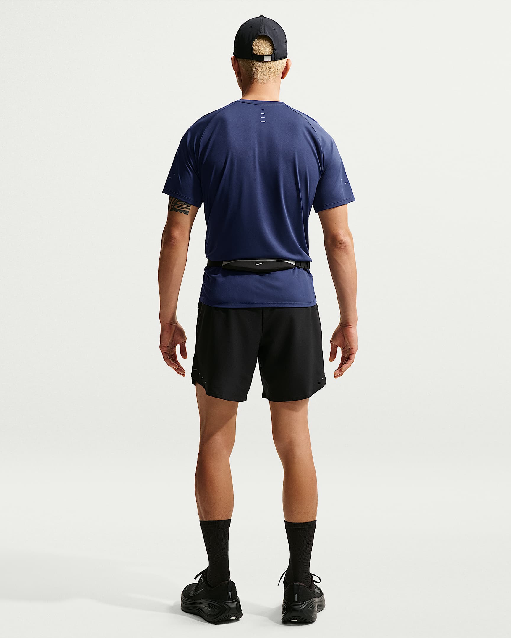 Nike Stride Dri-FIT ADV Kurzarm-Laufoberteil (Herren) - Midnight Navy