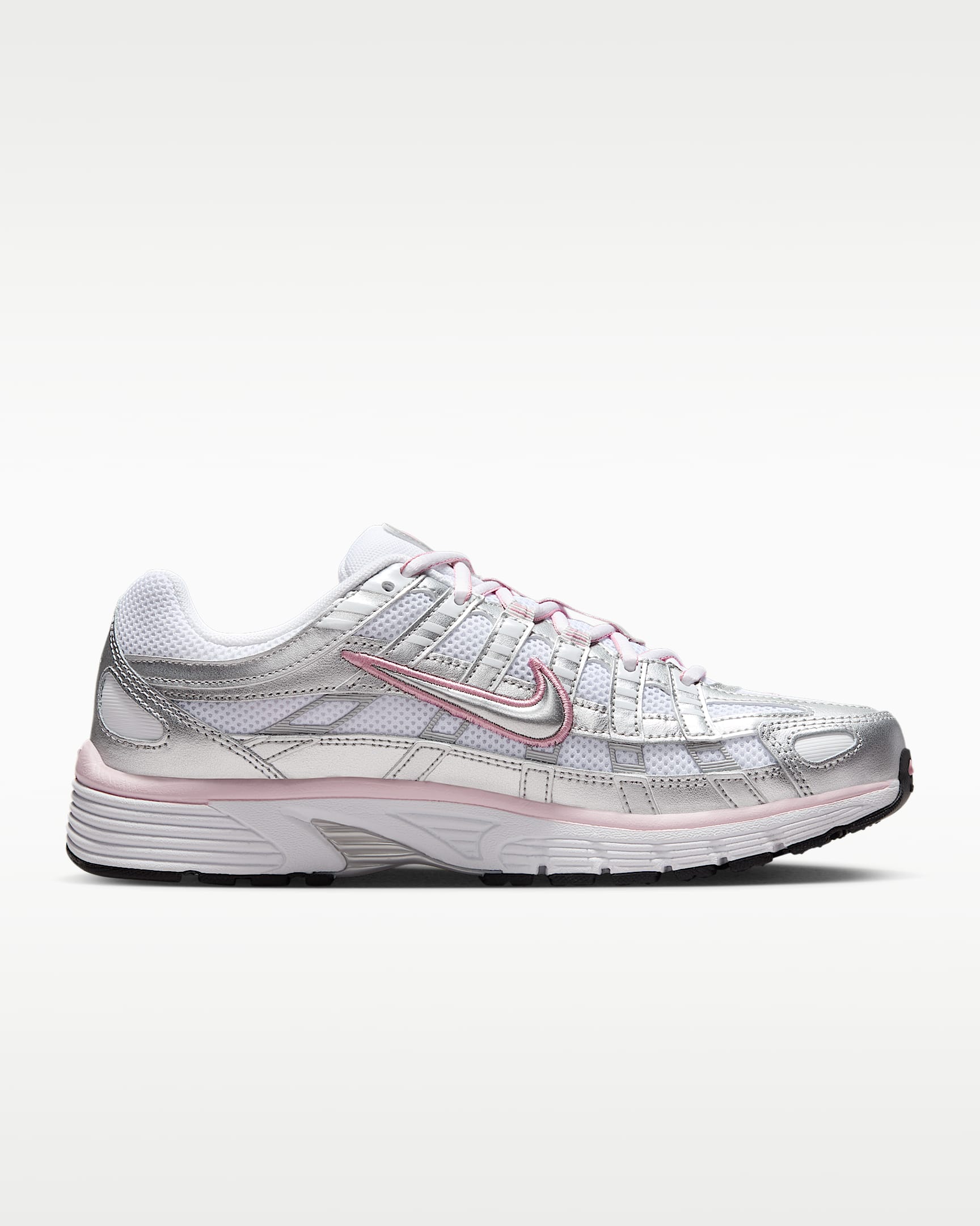 Nike P-6000 női cipő - Fehér/Elemental Pink/Fekete/Metallic Silver