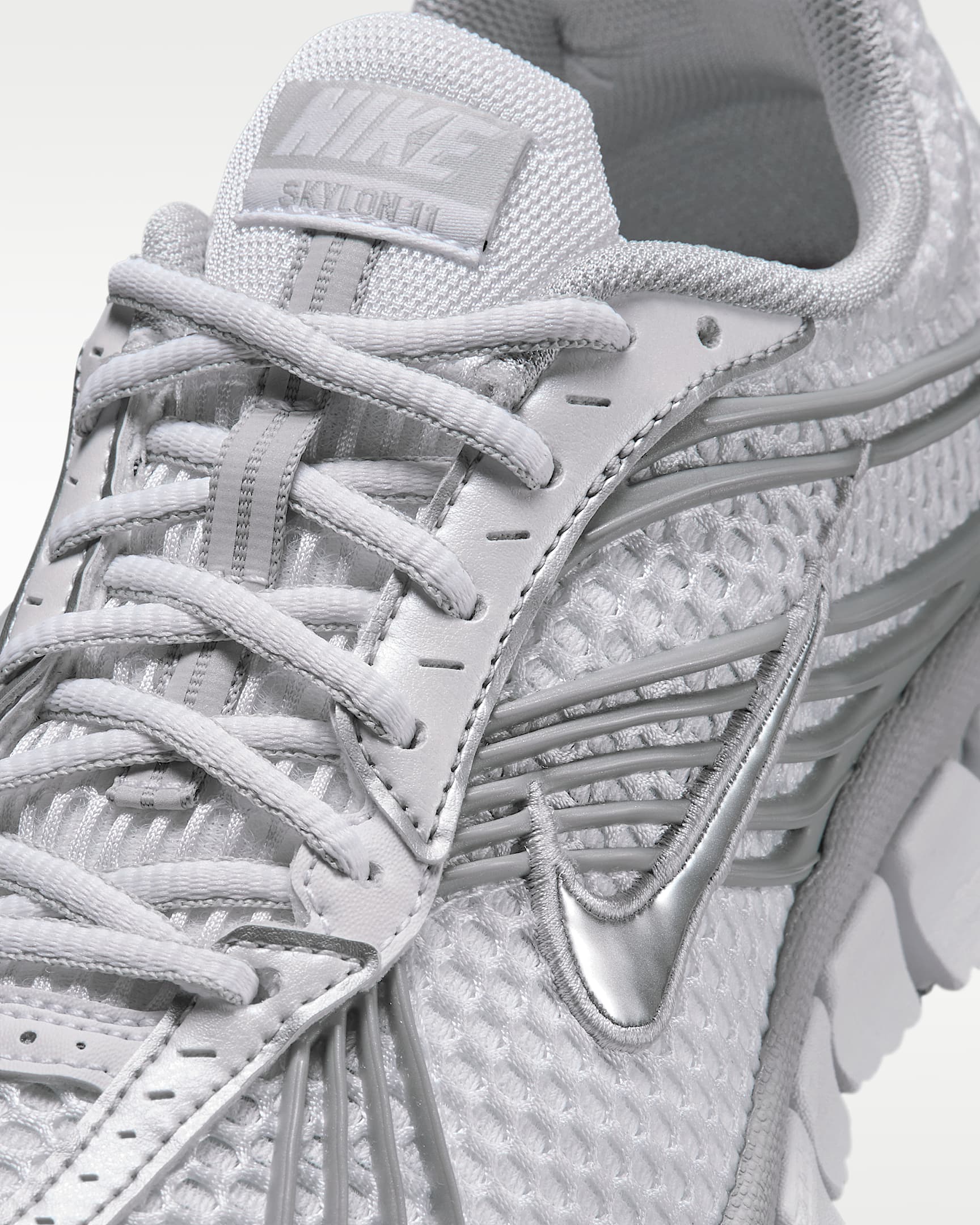 Nike Zoom Skylon 11 Women's Shoes - White/Grey Fog/Metallic Silver