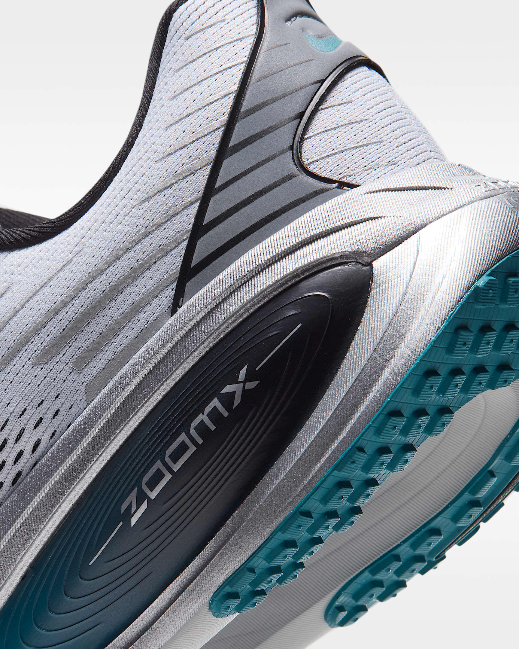 Nike Vomero 18 Sabatilles de running de carretera - Home - Football Grey/Metallic Cool Grey/Bright Spruce/Negre