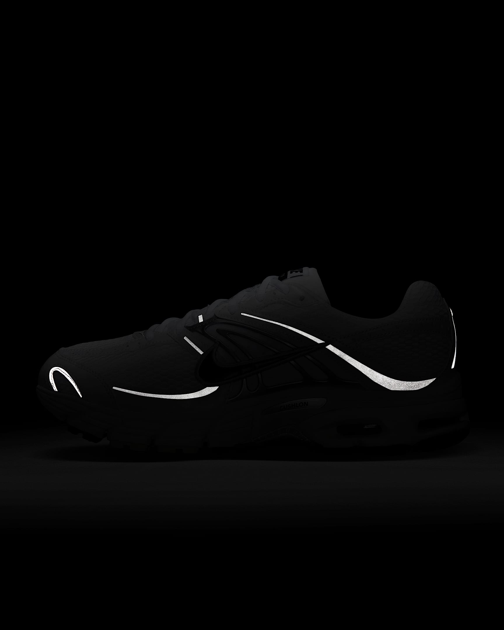 Zapatillas Nike Air Max Moto 2K - Hombre - Blanco/Plata metalizado/Photon Dust/Negro