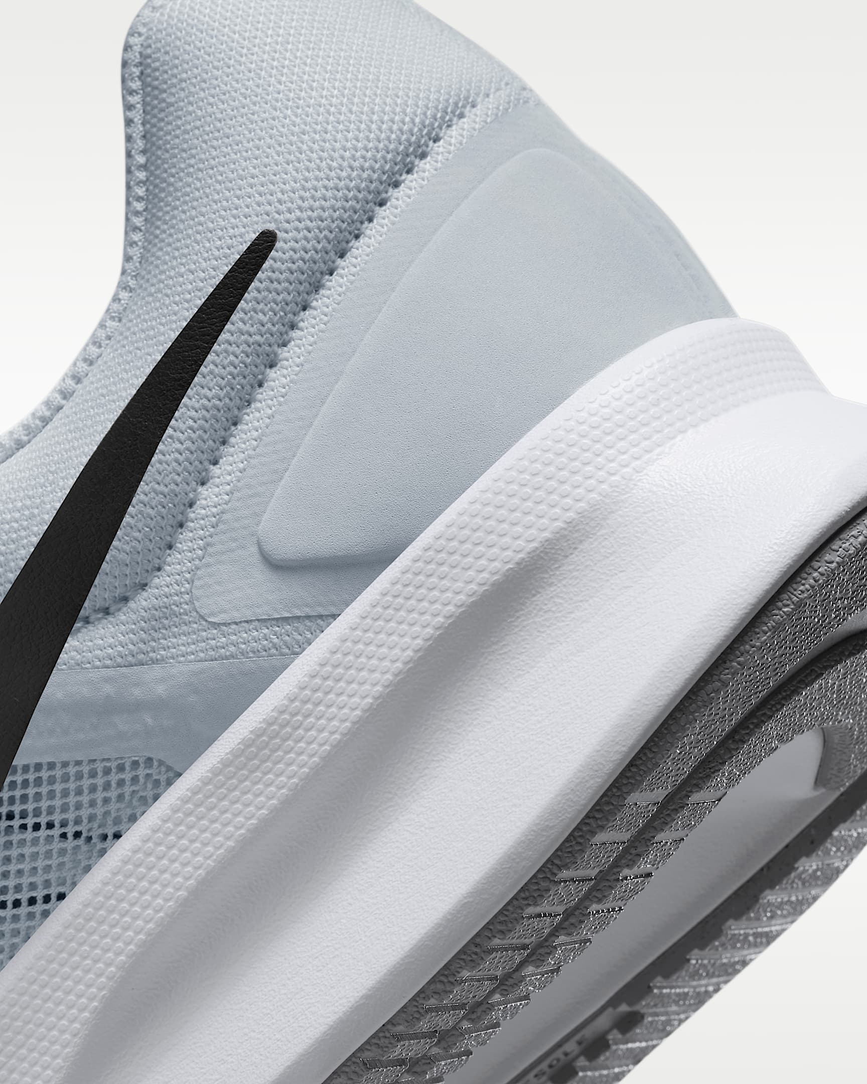 Nike Run Swift 3 Men's Road Running Shoes - Photon Dust/White/Wolf Grey/Black