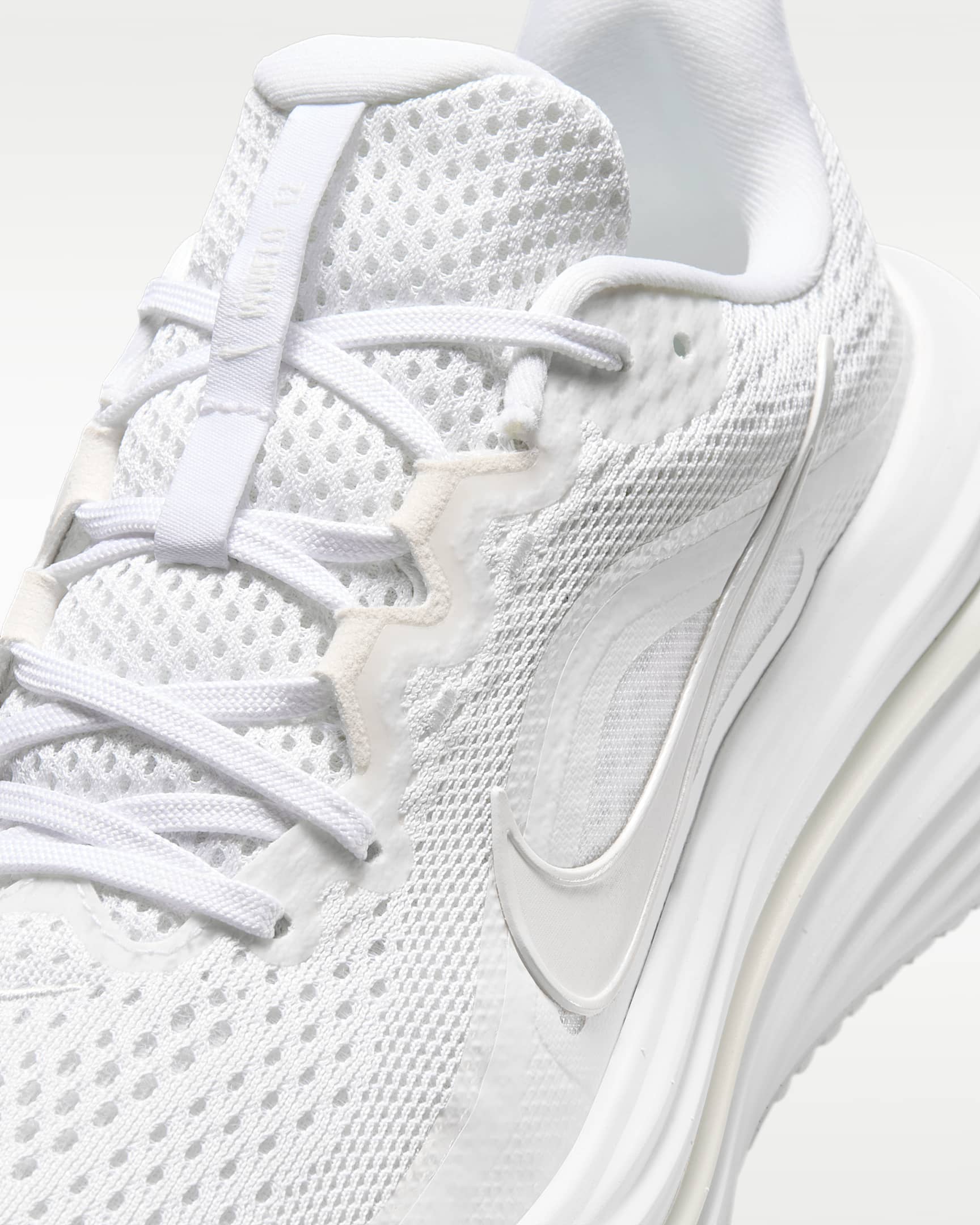 Nike Winflo 12 Women's Road Running Shoes - White/Summit White