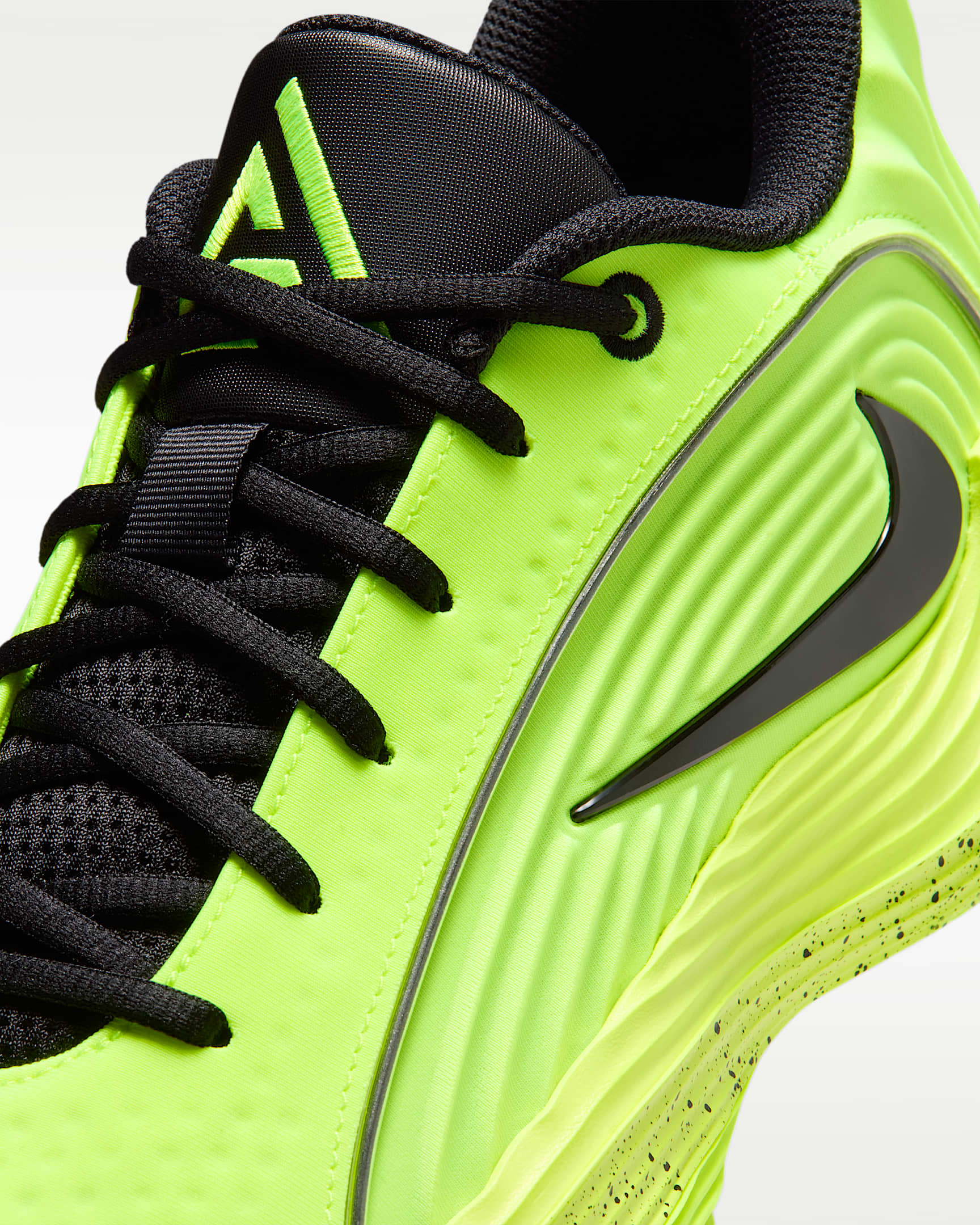 Giannis Immortality 5 Basketball Shoes - Barely Volt/Volt/Black