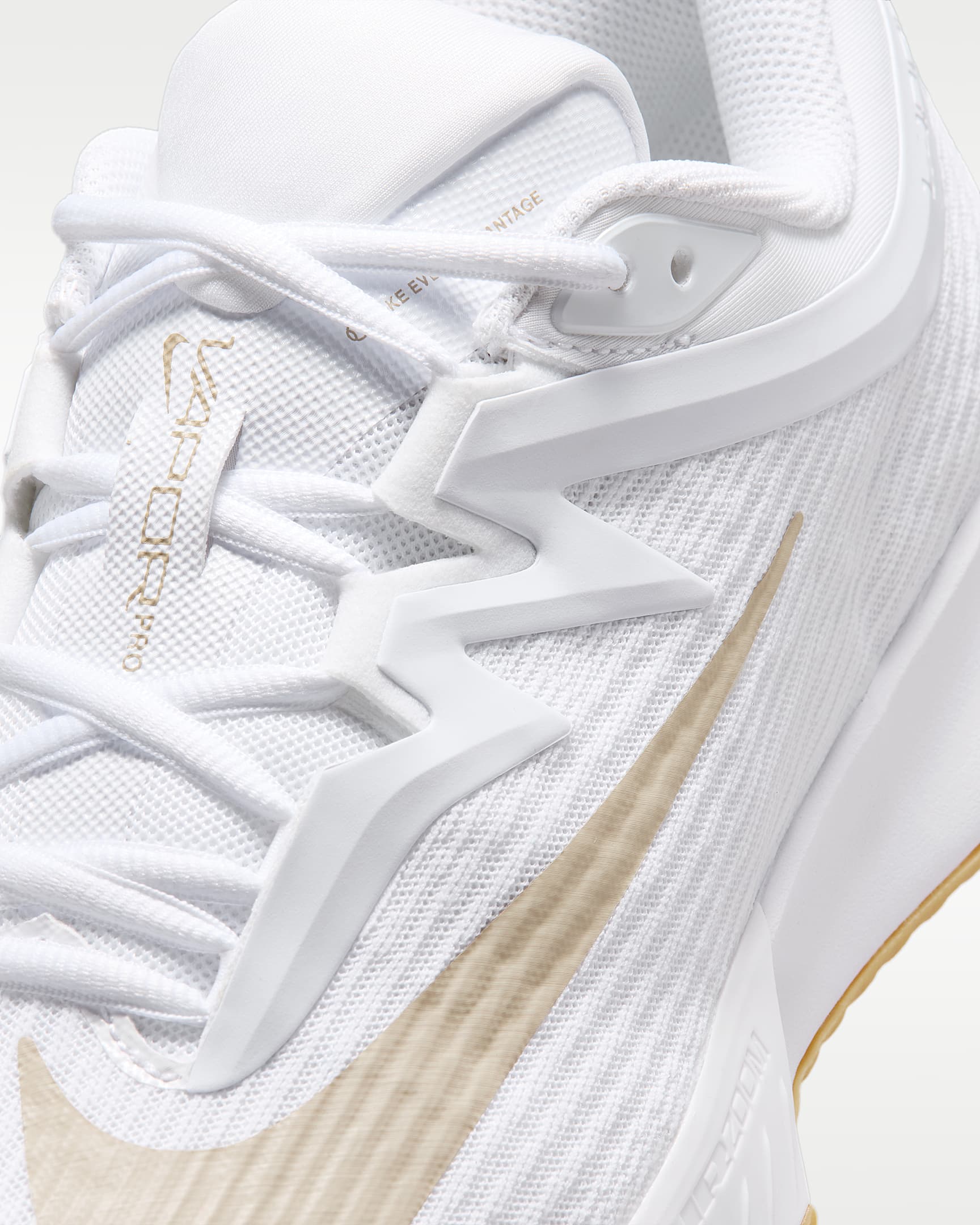Nike Vapor Pro 3 男款硬地球場網球鞋 - 白色/Summit White/Linen/Light Orewood Brown
