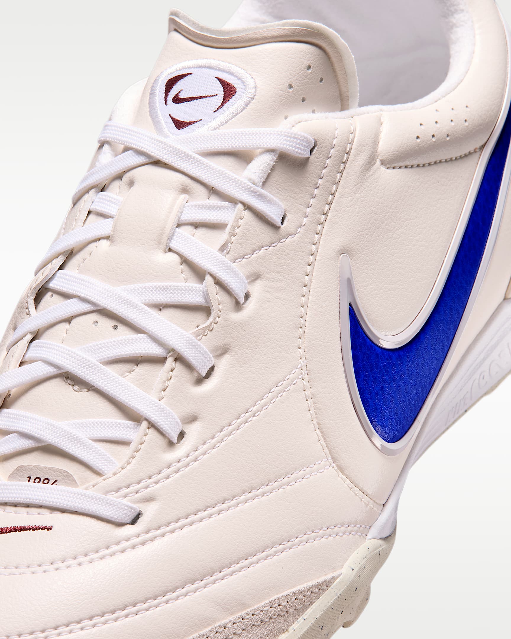 Nike Tiempo Ligera Pro Düşük Bilekli Halı Saha Kramponu - Chalk/Beyaz/Racer Blue