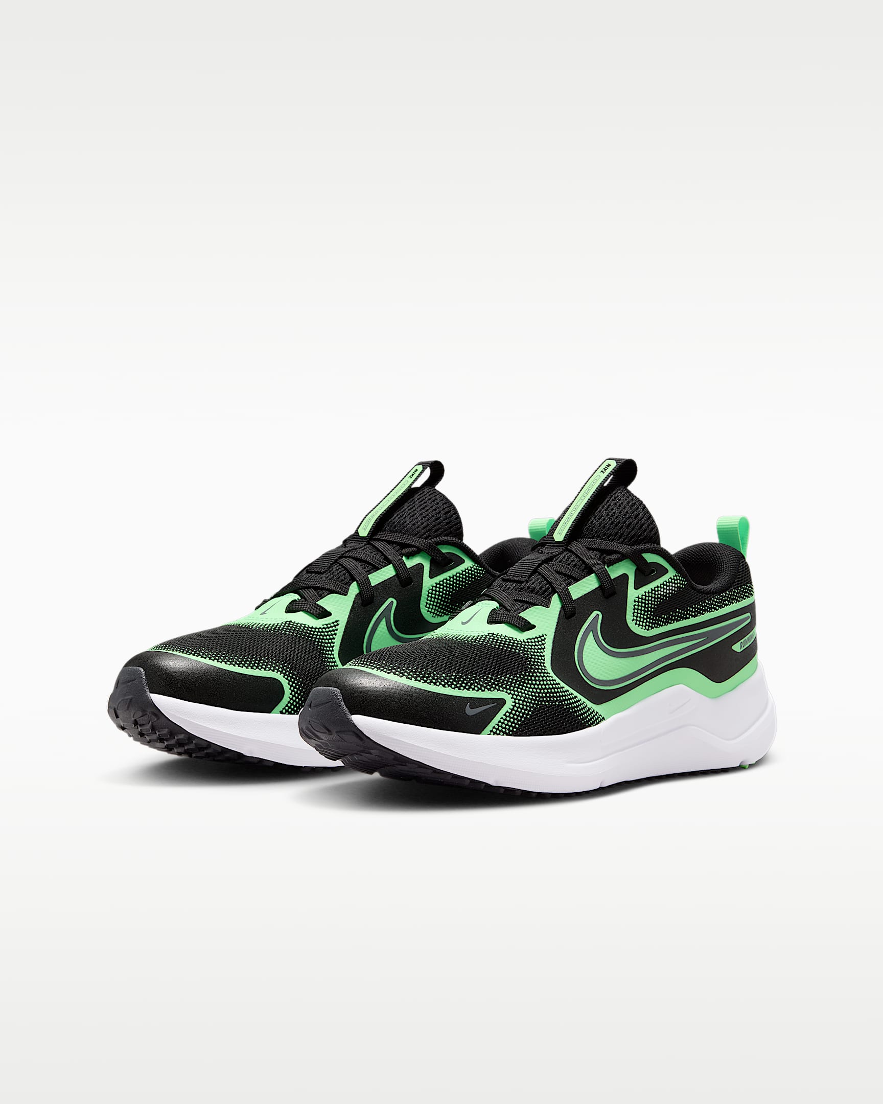 Nike Cosmic Runner Older Kids' Road Running Shoes - Black/Illusion Green/Cool Grey