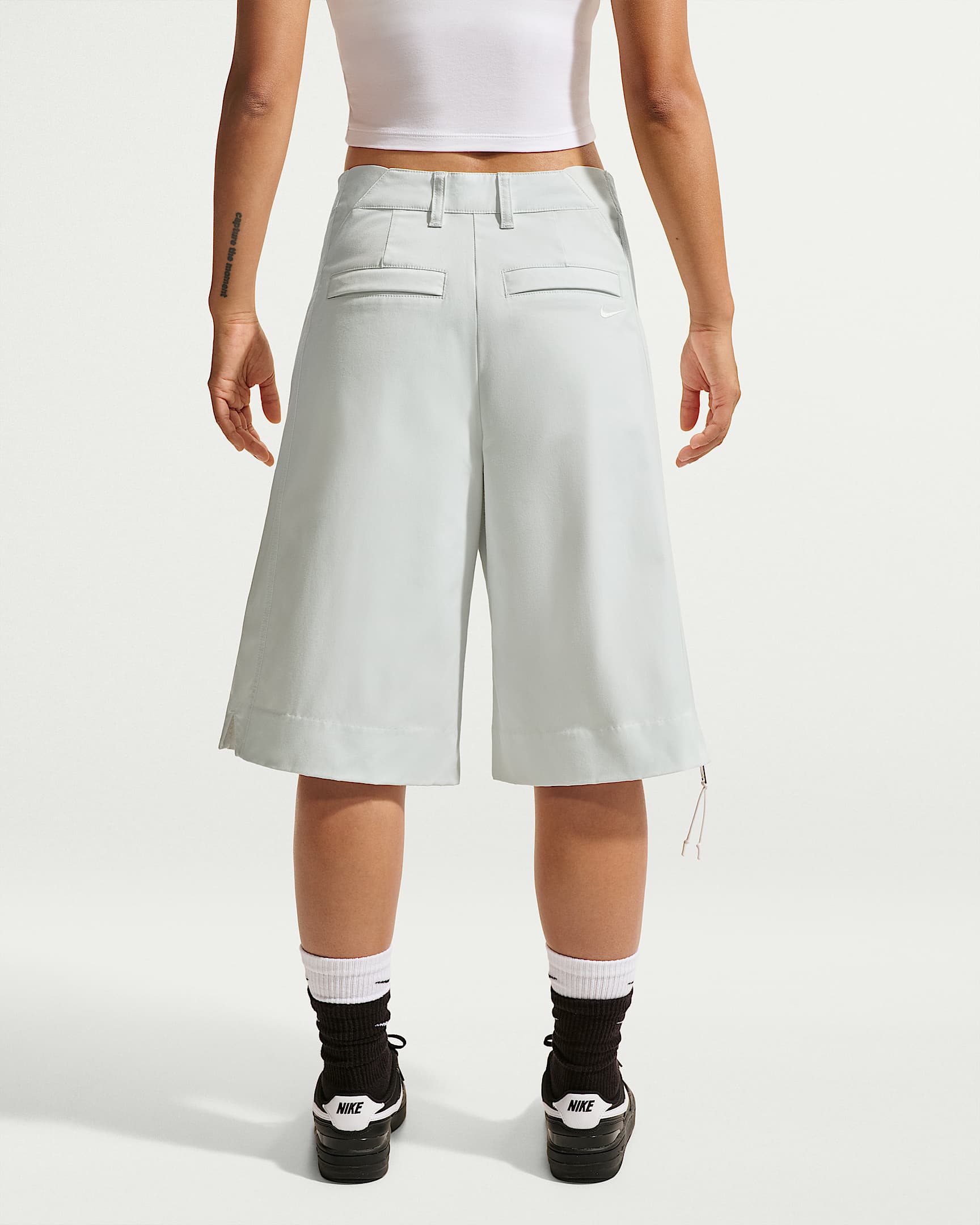 Nike Sportswear Airreverent Women's Low-Rise Shorts - Summit White/Summit White