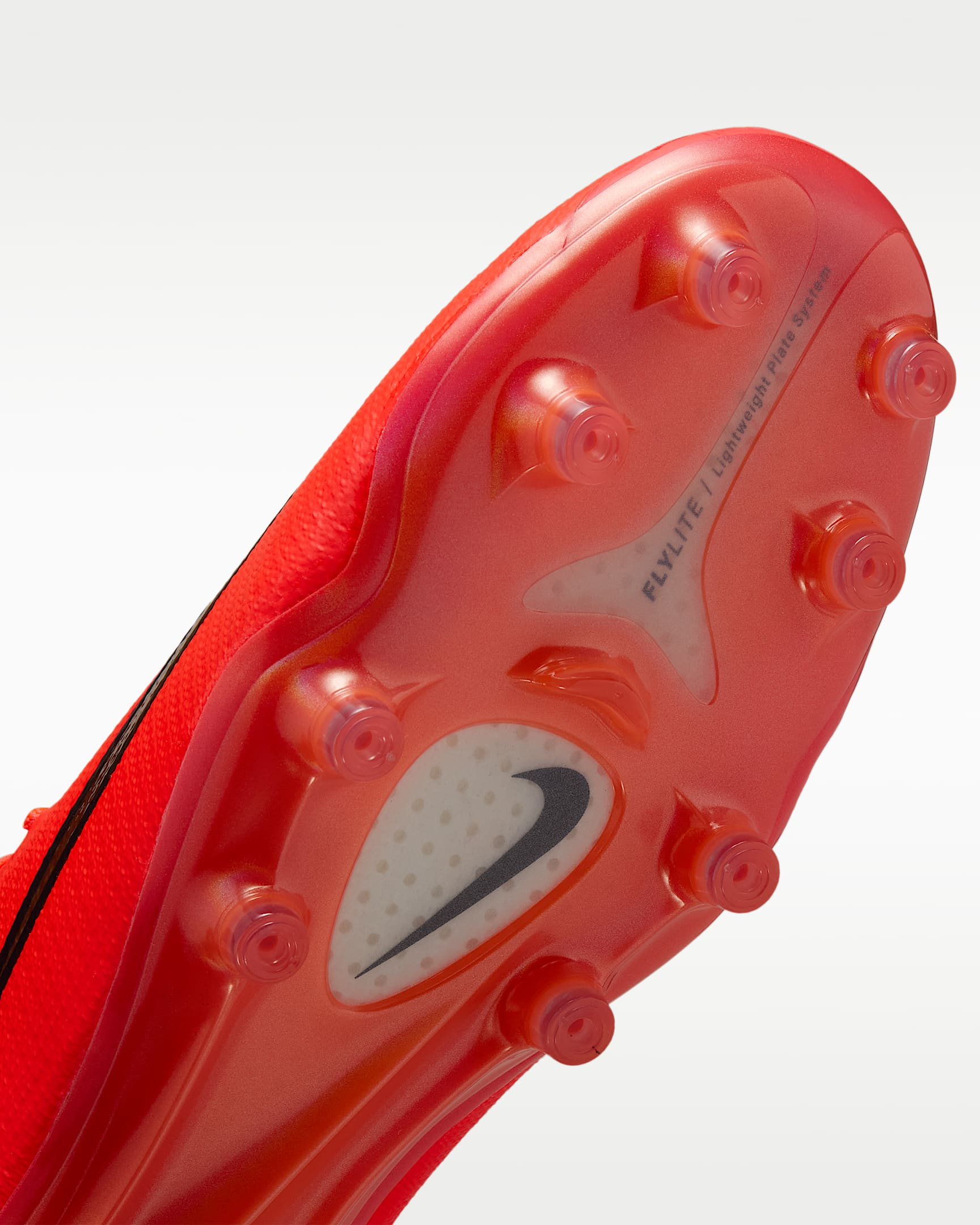 Nike Mercurial Vapor 17 Elite Artificial-Grass Low-Top Football Boots - Bright Crimson/Blur