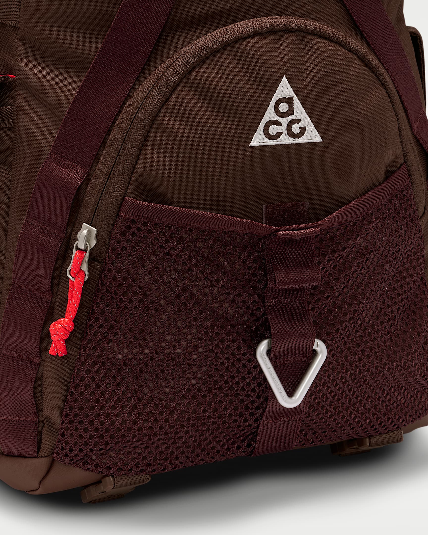 ACG DAYMAX Backpack (25L) - Light Chocolate/Mystic Dates/Summit White