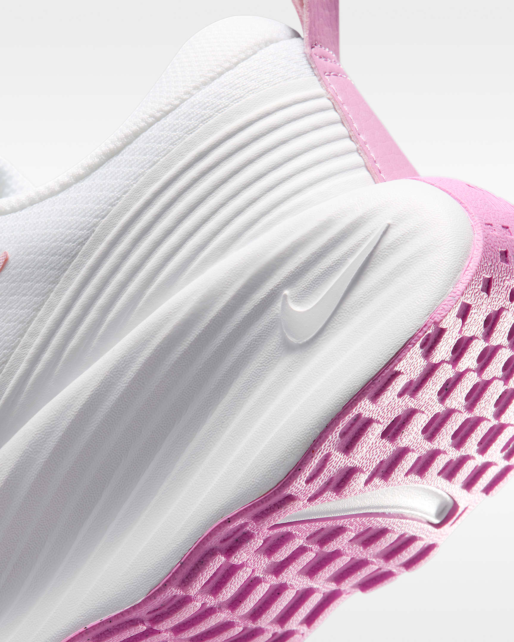 Nike Promina Women's Walking Shoes - White/Light Magenta/Pink Foam