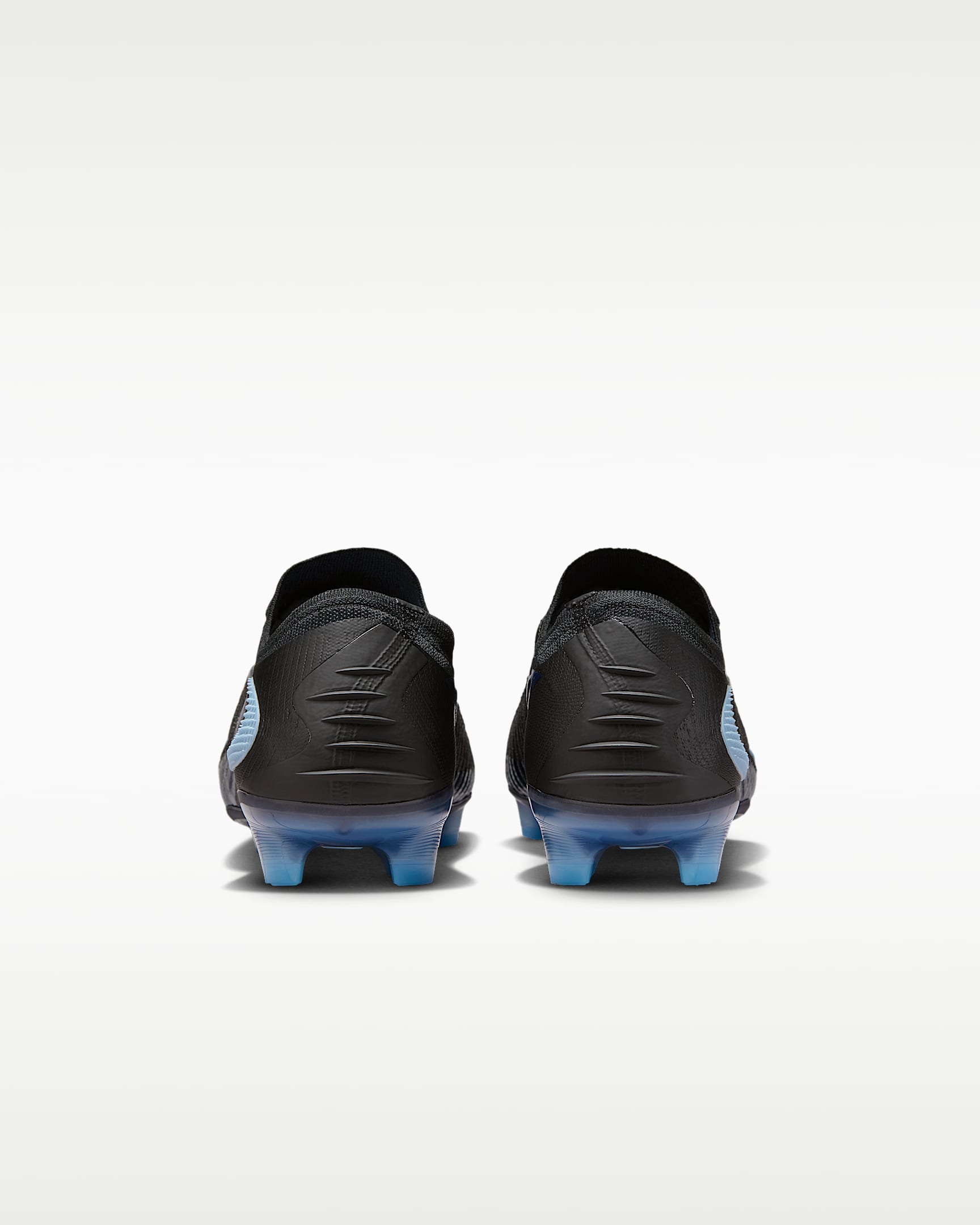Nike Phantom 6 Low Elite Firm-Ground Soccer Cleats - Black/Black