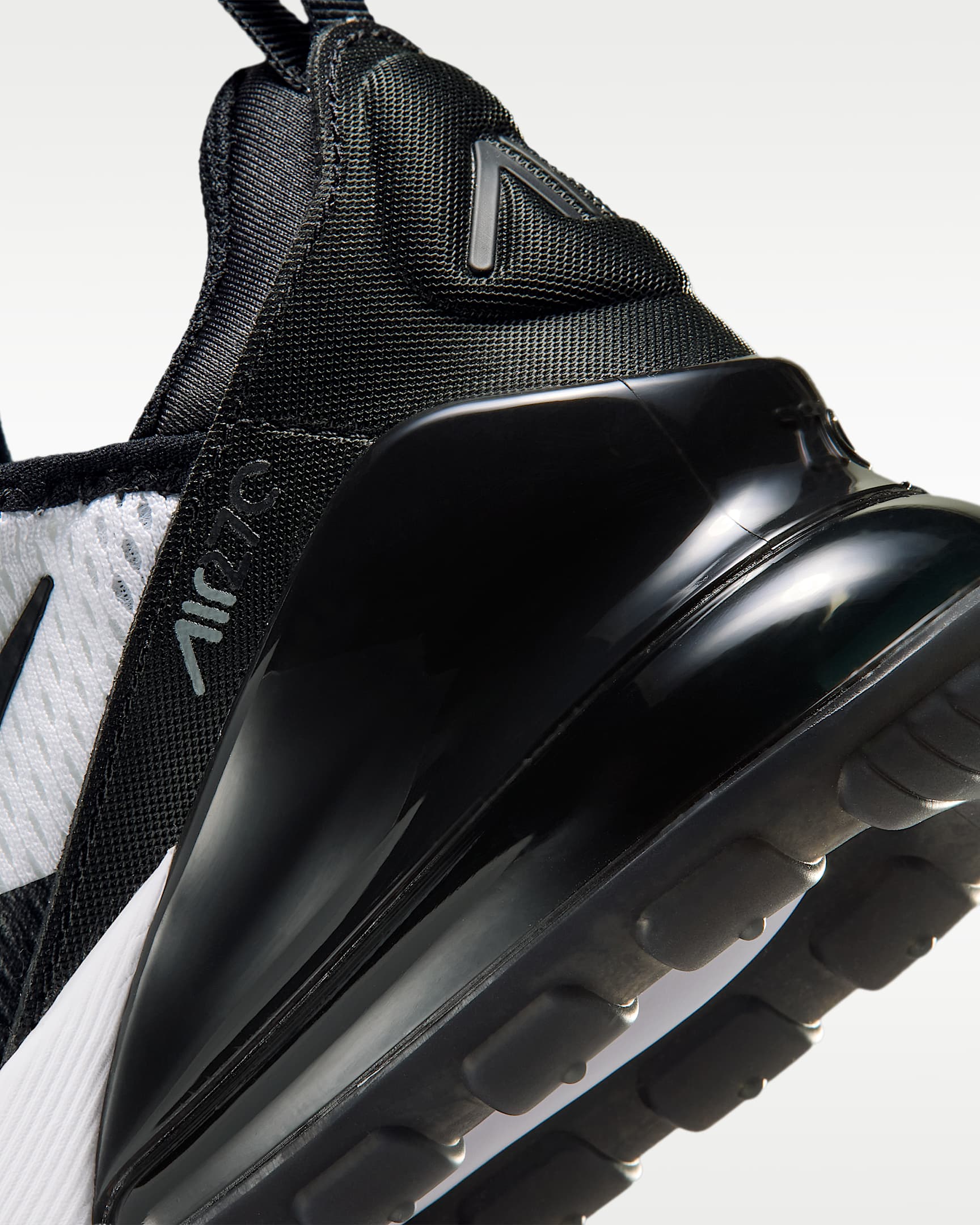 Nike Air Max 270 Older Kids' Shoes - Black/White/Cool Grey/Black
