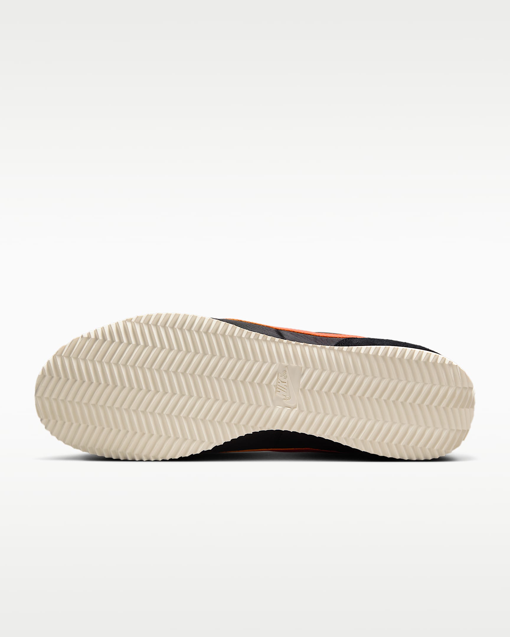 Tenis para hombre Nike Cortez Textile - Negro/Vela/Muselina/Naranja seguridad