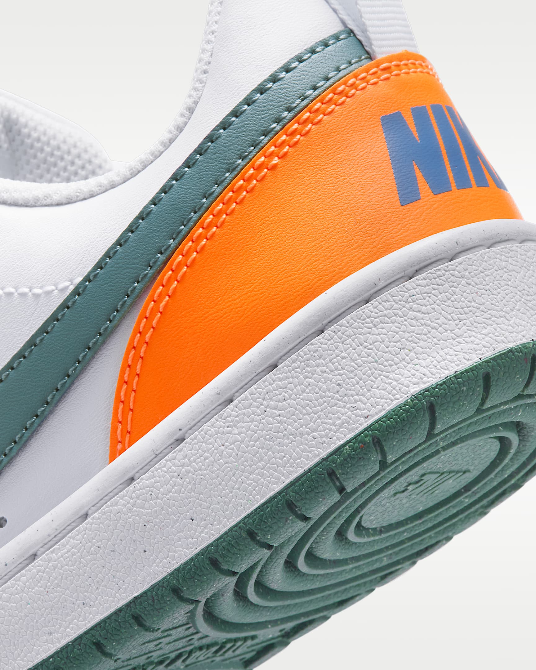 Tenis para niños grandes Nike Court Borough Low Recraft - Blanco/Malaquita/Azul cristal/Pizarra mineral