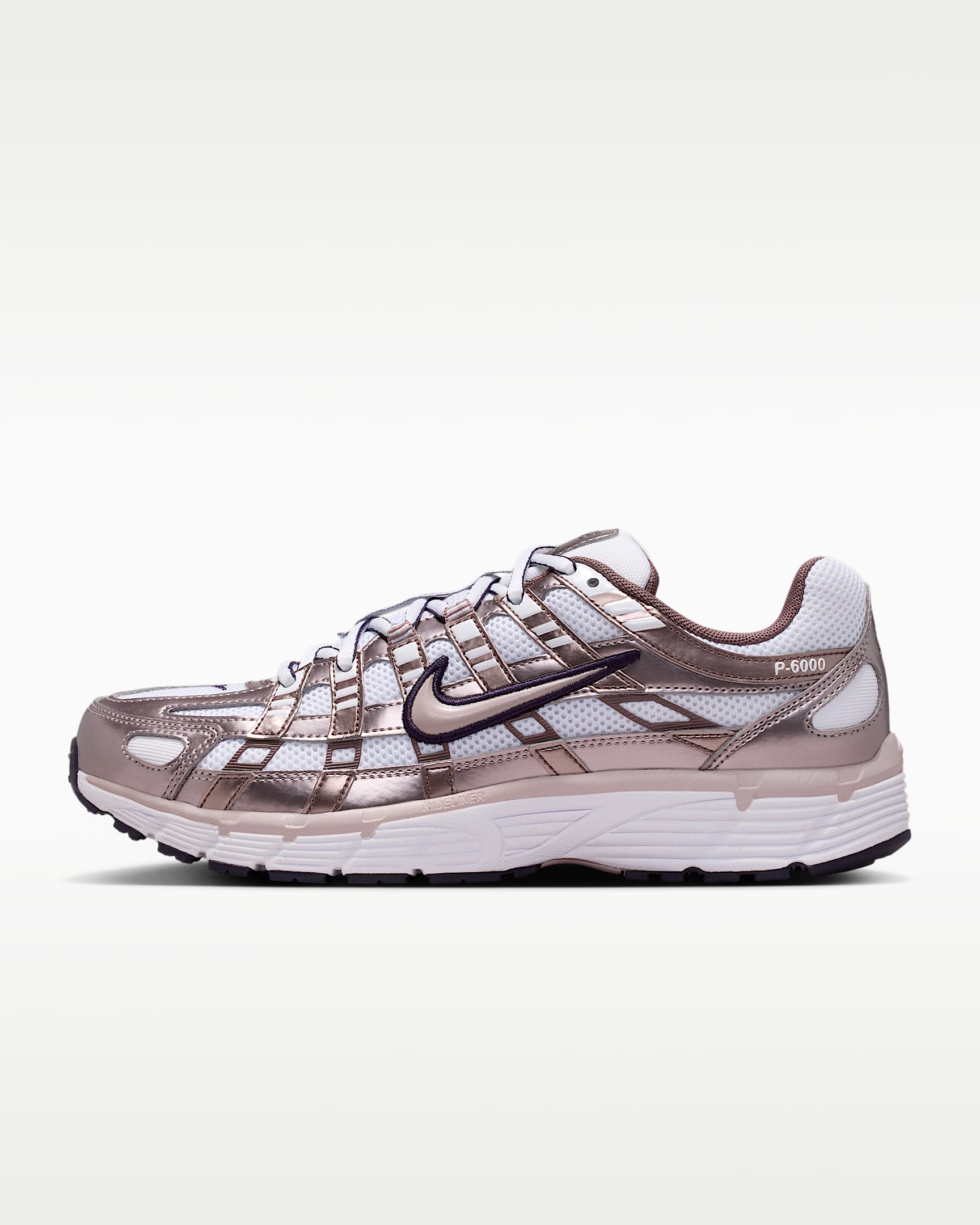 Nike P-6000 Sabatilles - Dona - Blanc/Light Violet Ore/Tattoo/Purple Dynasty