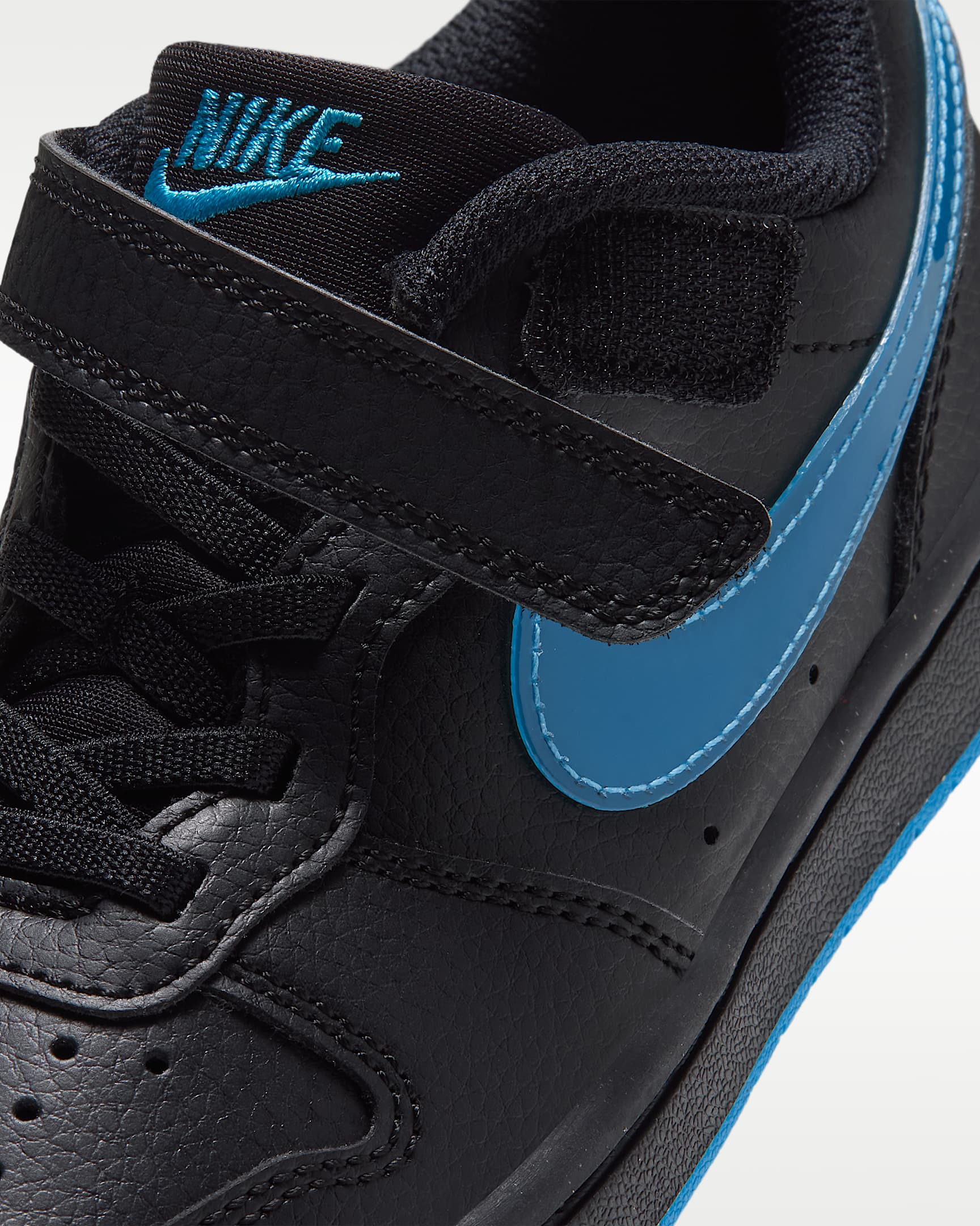 Layered Boots Nike Court Borough Low Younger Kids' Shoes. Nike NL