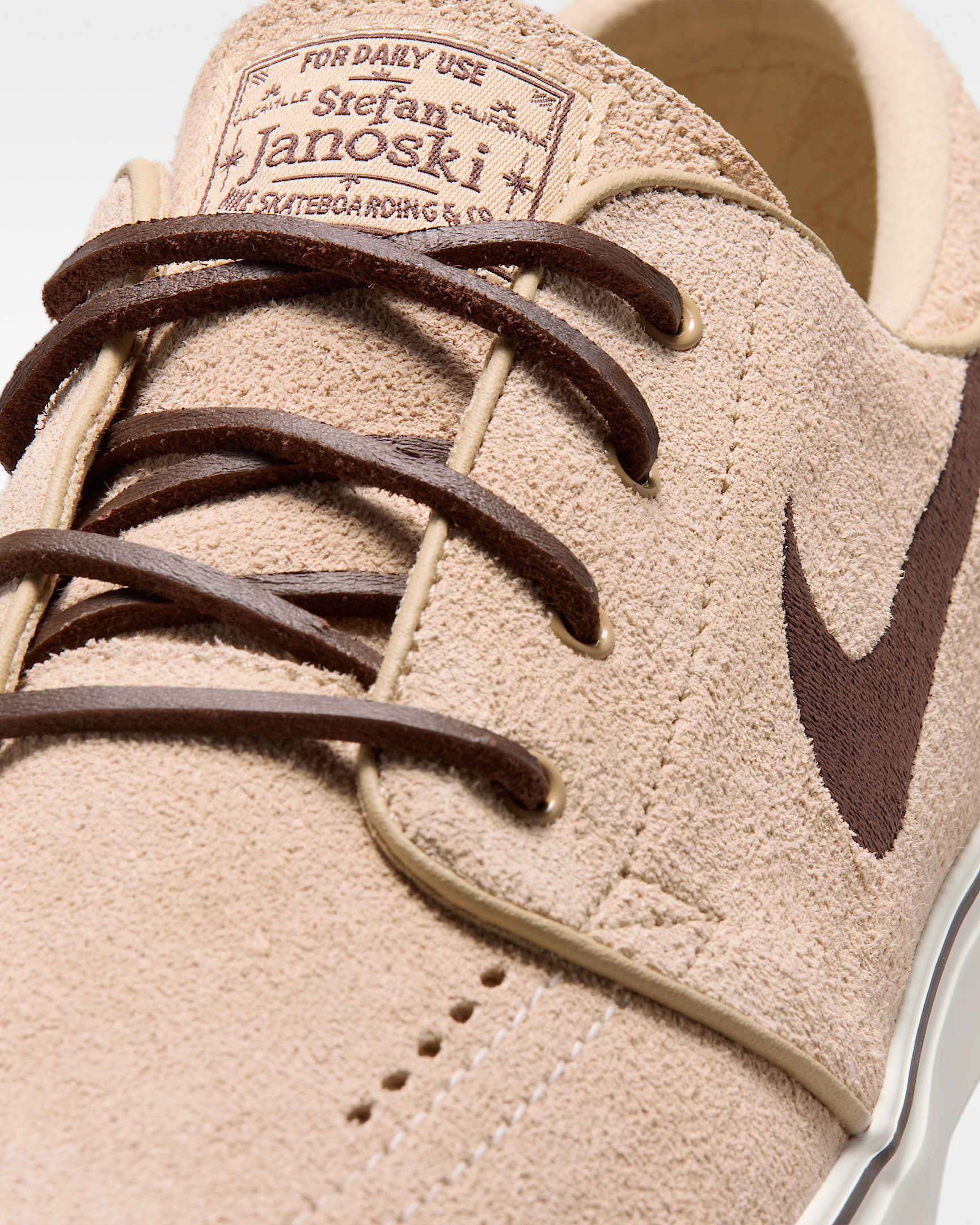 Buty do skateboardingu Nike SB Zoom Janoski OG+ - Linen/Sail/Light Chocolate