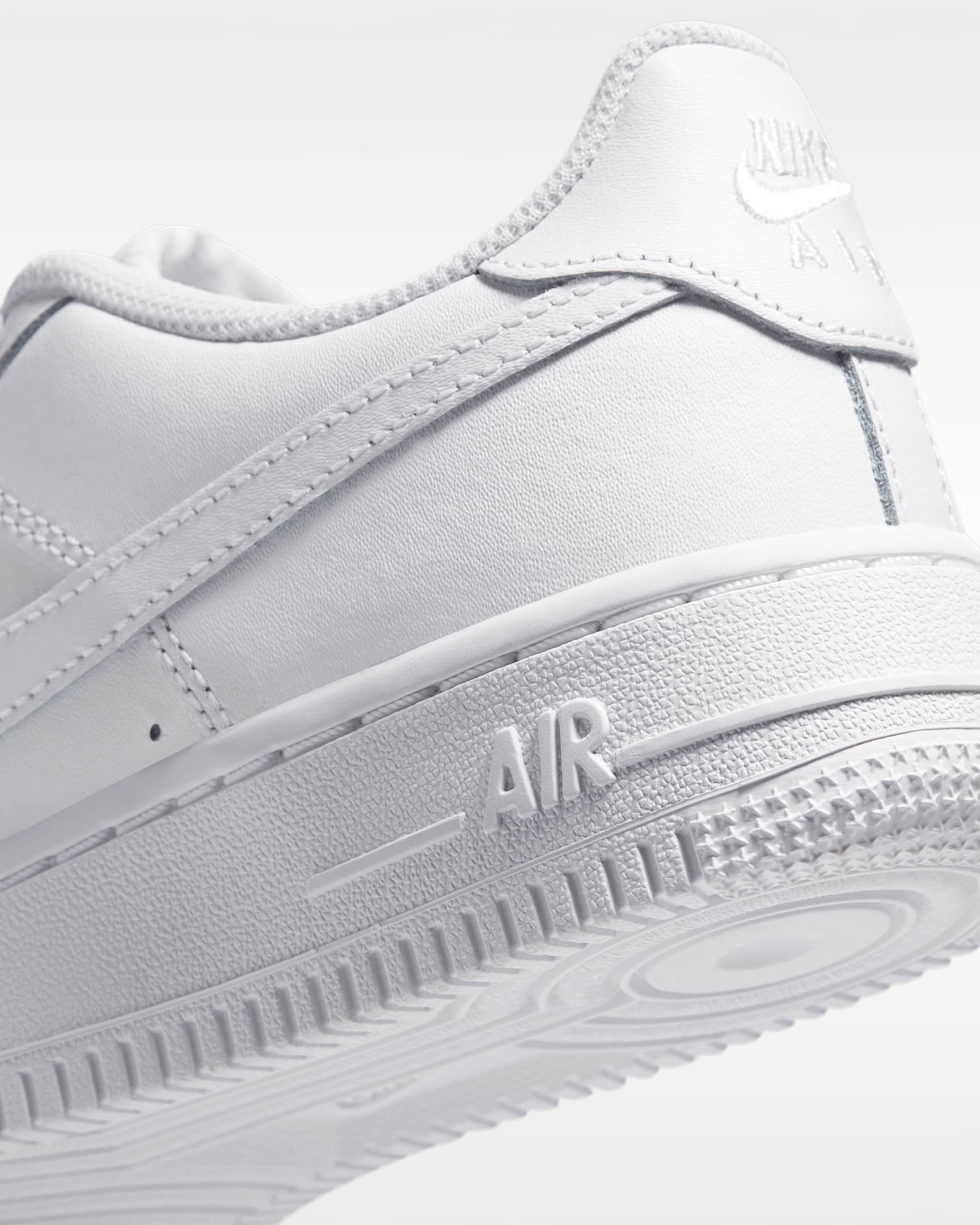 Nike Air Force 1 LE Big Kids' Shoes - White/White