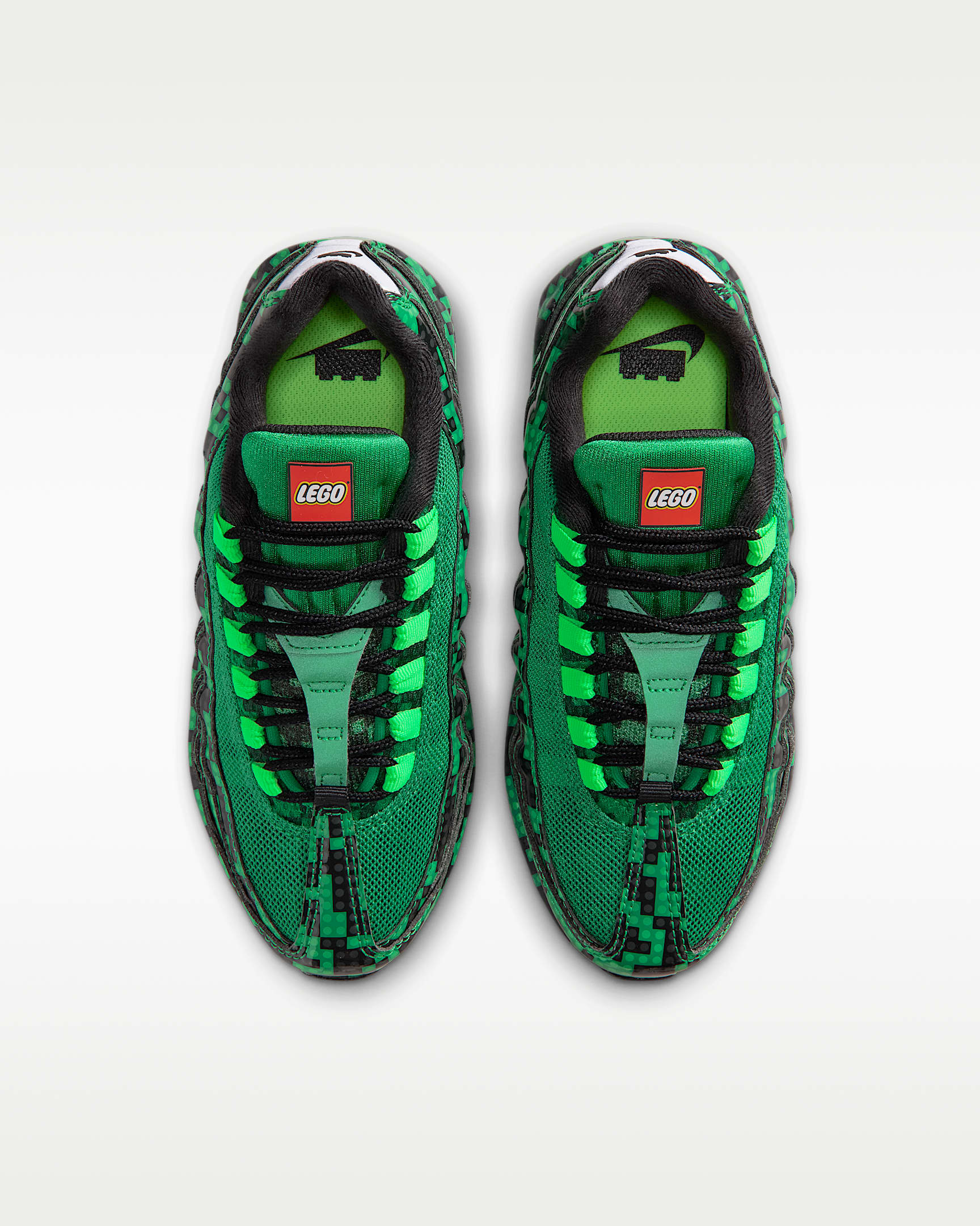 Chaussure Nike Air Max 95 x LEGO® Collection pour ado - Lucky Green/Noir/Green Strike/Metallic Silver