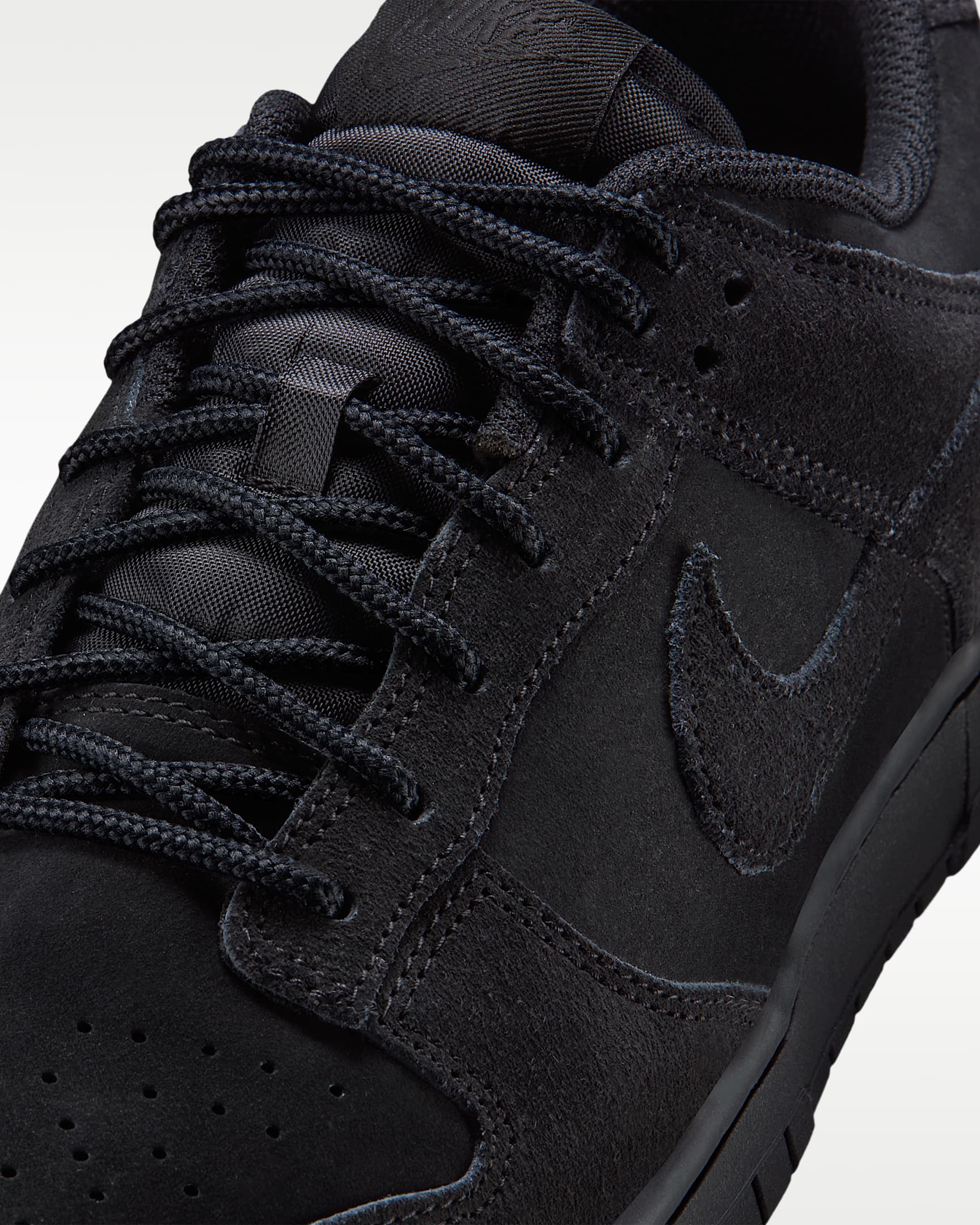 Nike Dunk Low Retro SE Men's Shoes - Black/Black/Black