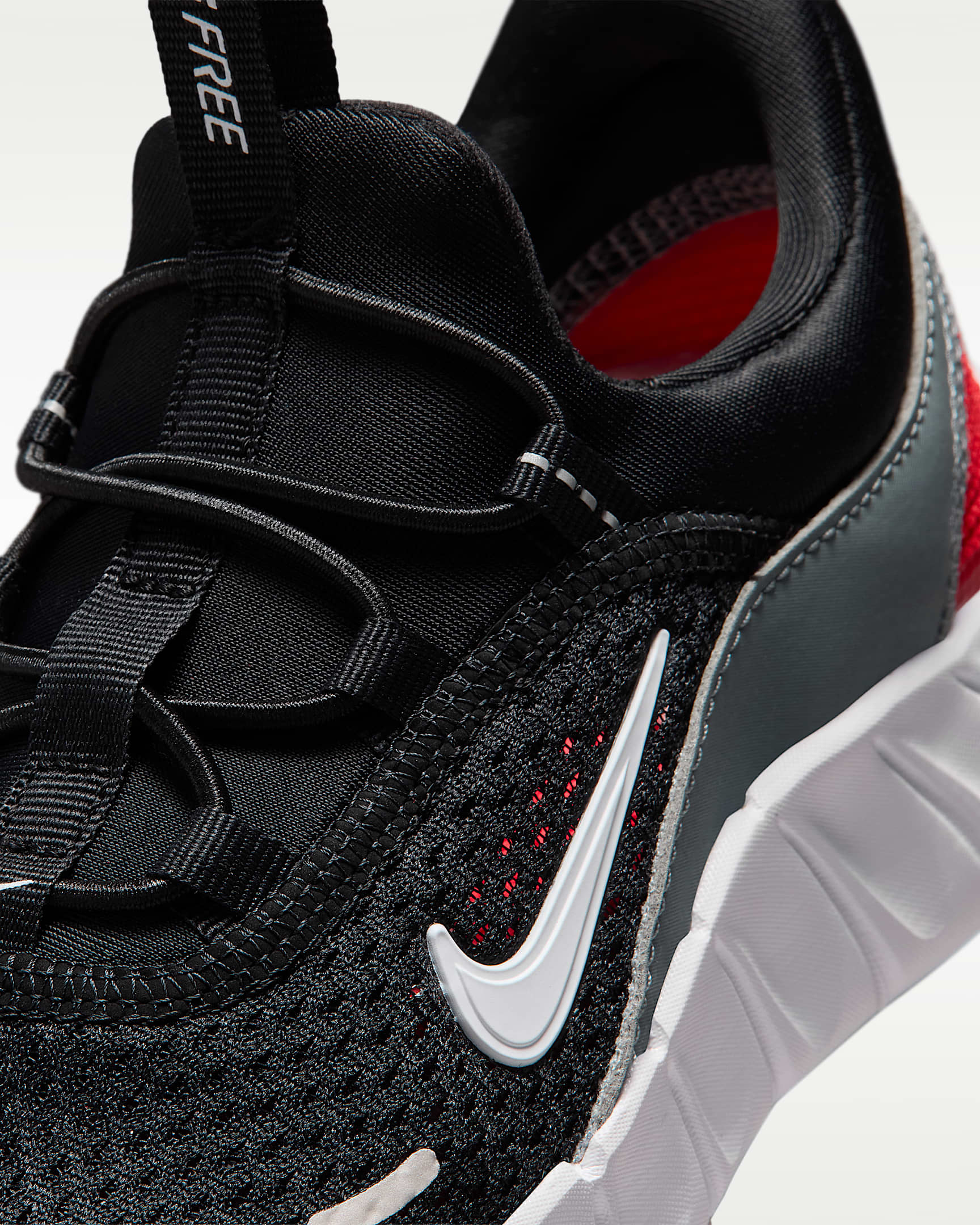 Nike Free Ride-løbesko til mindre børn - sort/Cool Grey/University Red/hvid