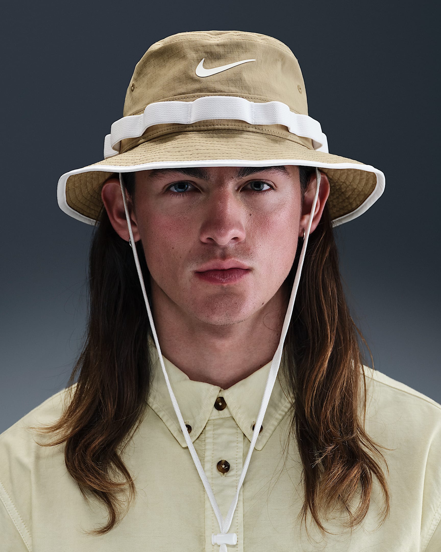 Klobouk Dri-FIT Nike Apex - Parachute Beige/Bílá/Anthracite/Bílá