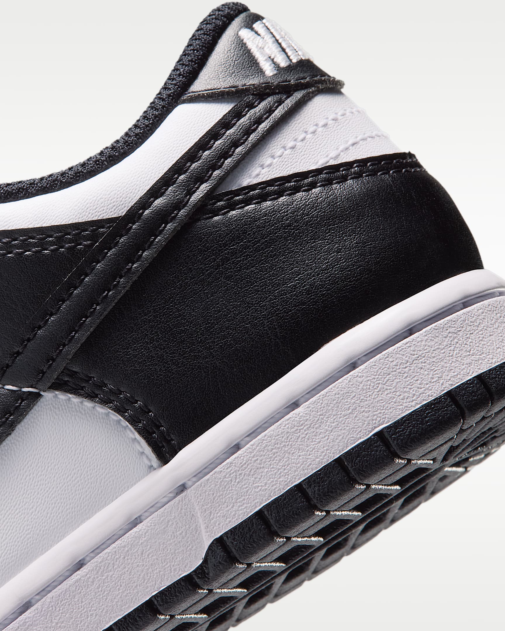 Nike Dunk Low Younger Kids' Shoes - White/White/Black