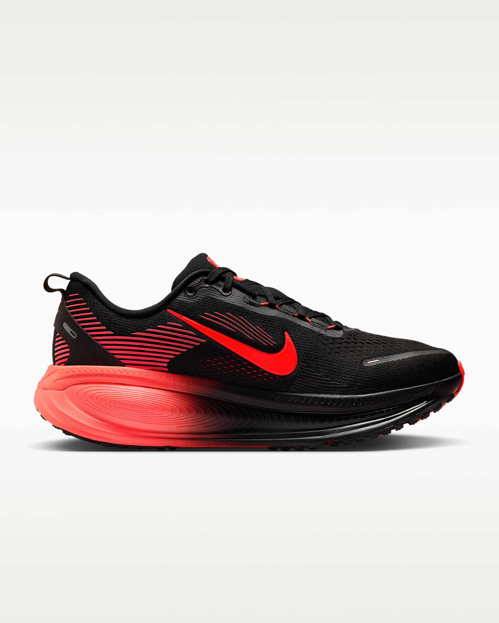 Nike Vomero 18 Men's Road Running Shoes - Black/University Red/Anthracite/Bright Crimson