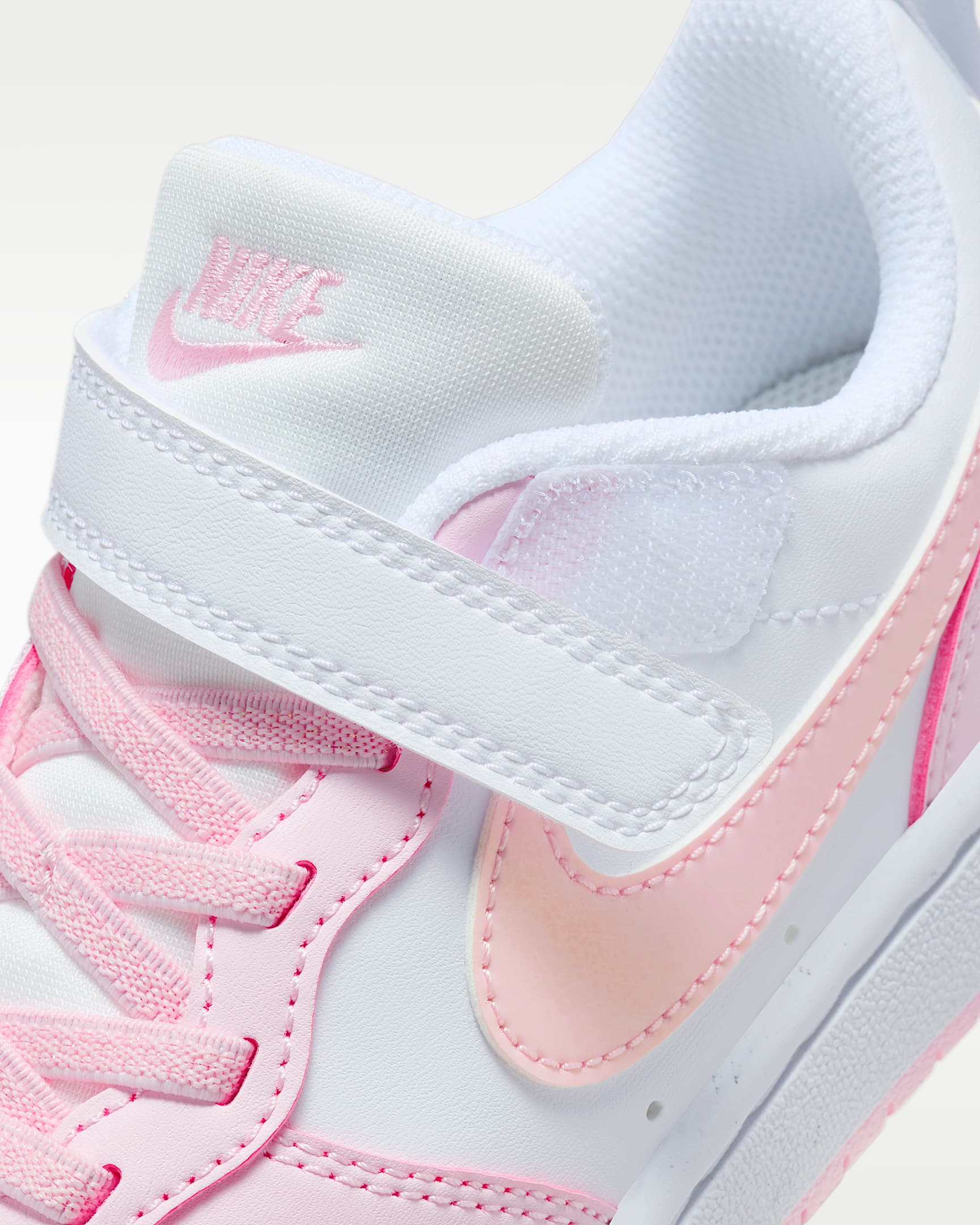 Nike Court Borough Low Recraft Younger Kids' Shoes - White/Pink Foam