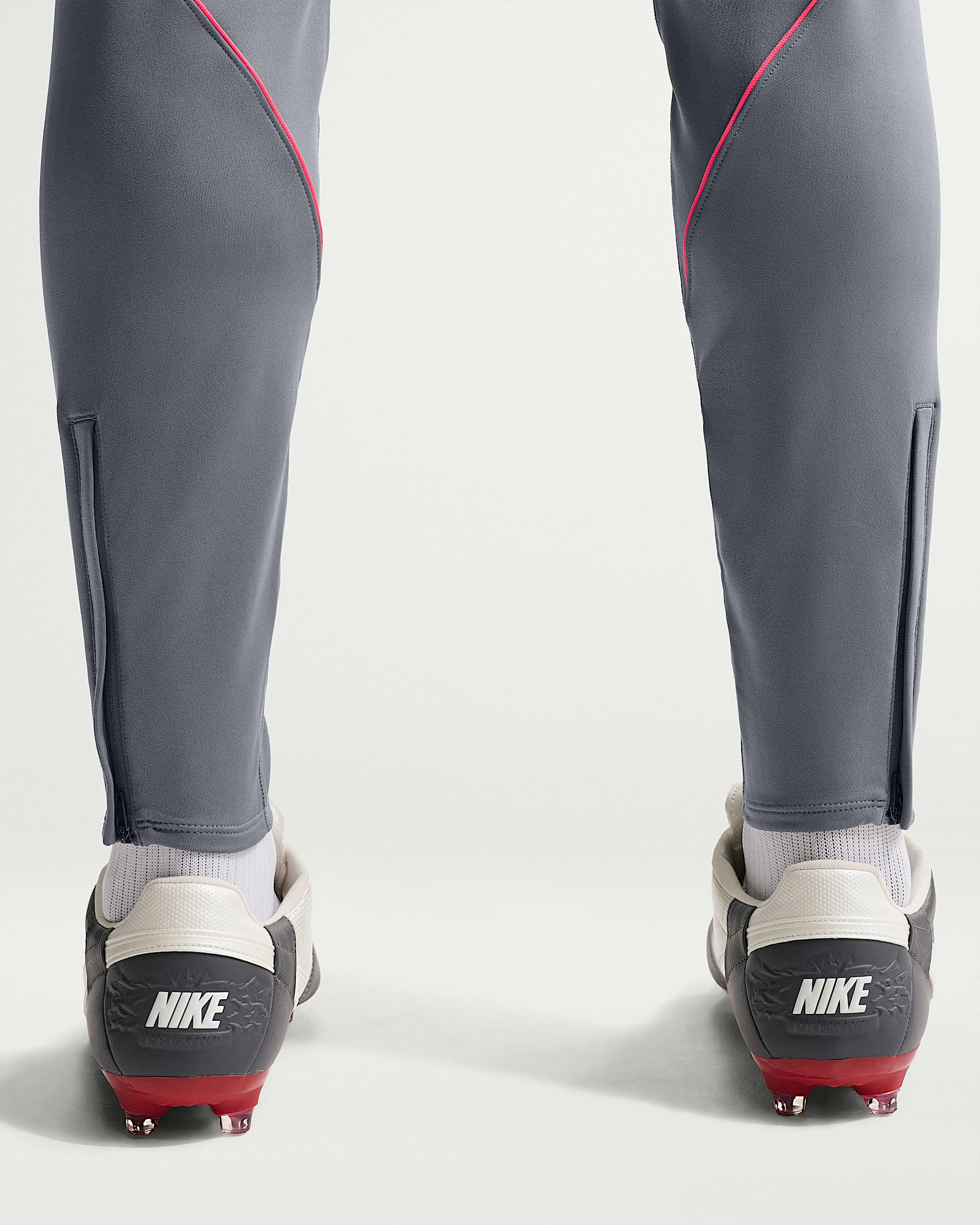 Pants de fútbol Dri-FIT para hombre Nike Strike - Gris humo/Negro/Ponche cálido/Ponche cálido