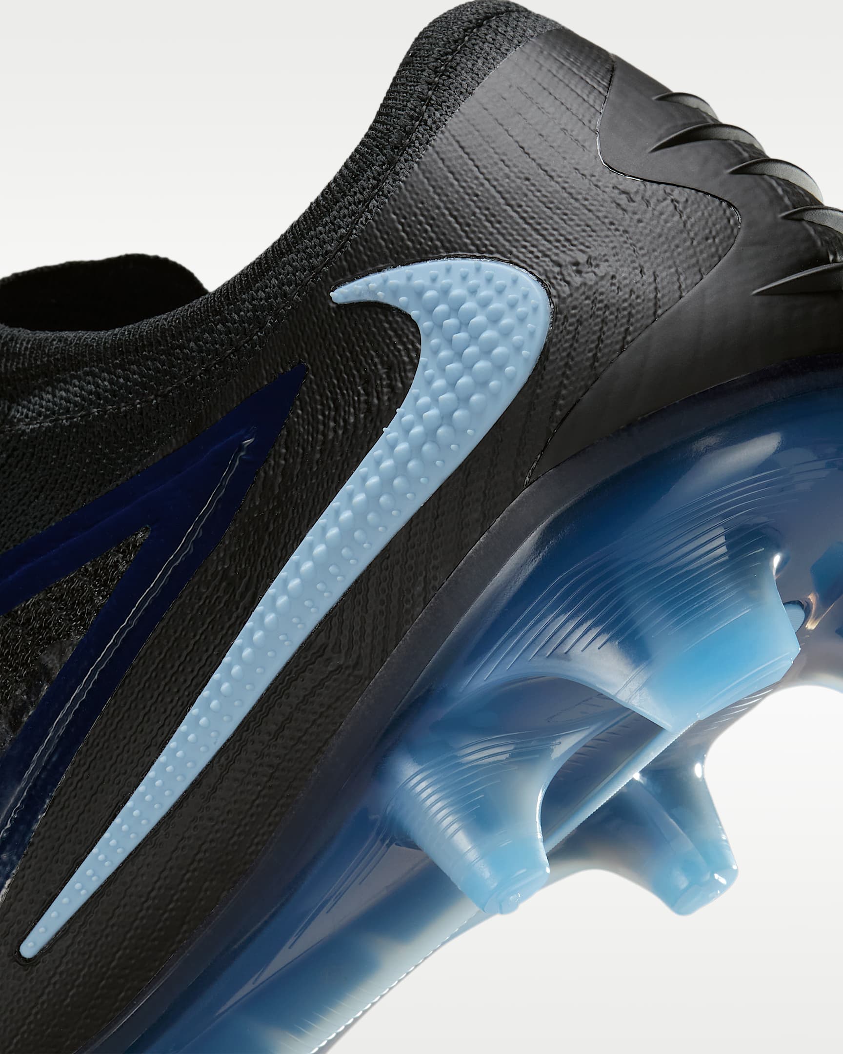 Nike Phantom 6 Low Elite Firm-Ground Soccer Cleats - Black/Black