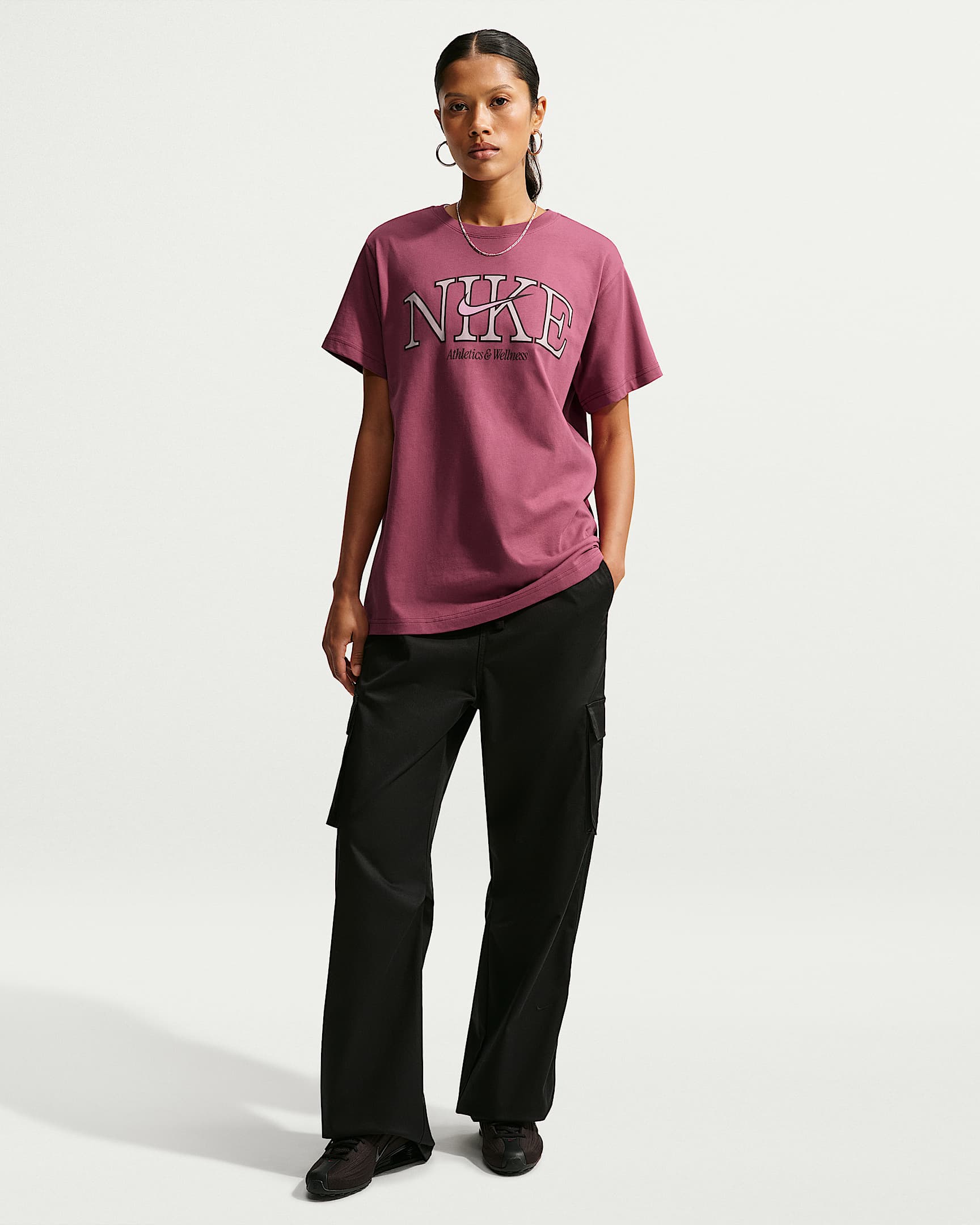 Nike Sportswear Classic Women's Oversized T-Shirt - Pink Smoke/Pink Smoke
