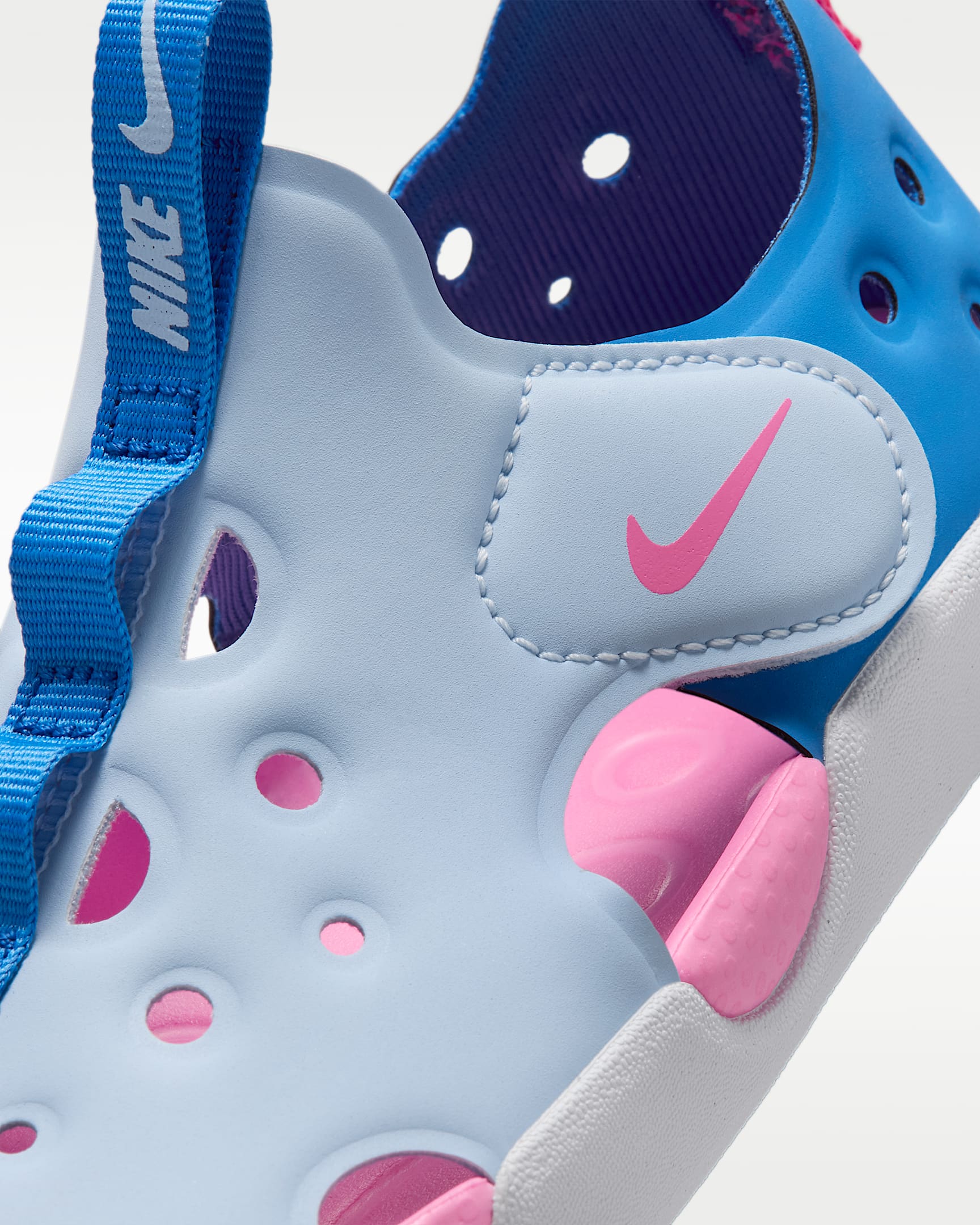 Nike Sunray Protect 4 Younger Kids' Sandals - Hydrogen Blue/Blue Crystal/White/Pink Glow