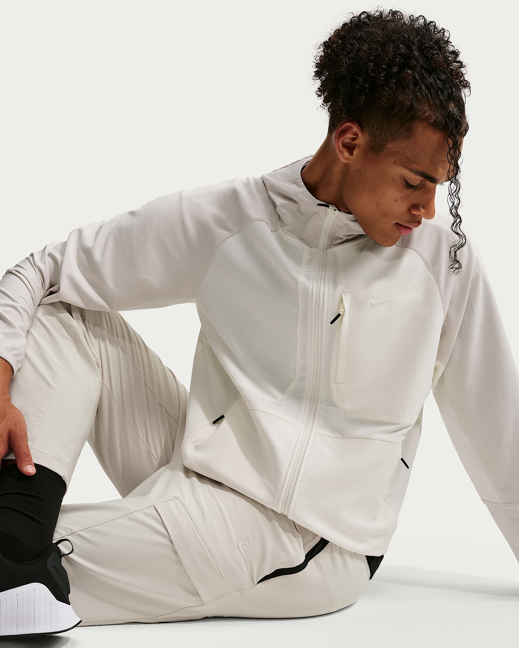 Nike Unlimited Men's Repel Versatile Jacket - Light Orewood Brown/Sail/Sail