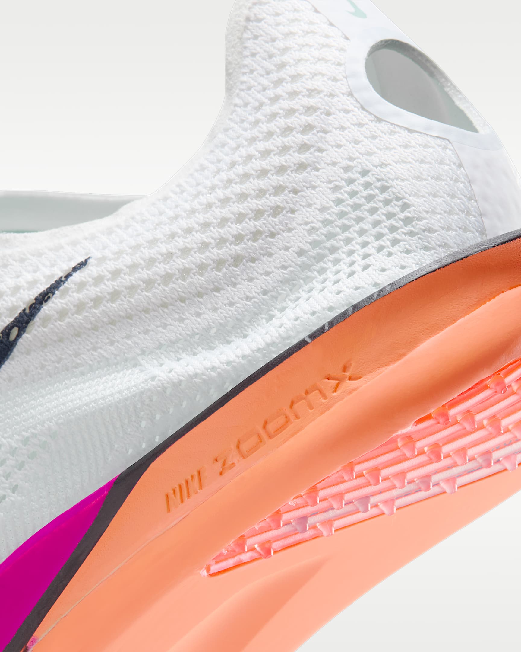 Nike Dragonfly 2 Elite 田徑長距離釘鞋 - 白色/Hyper Violet/Bright Crimson/Obsidian