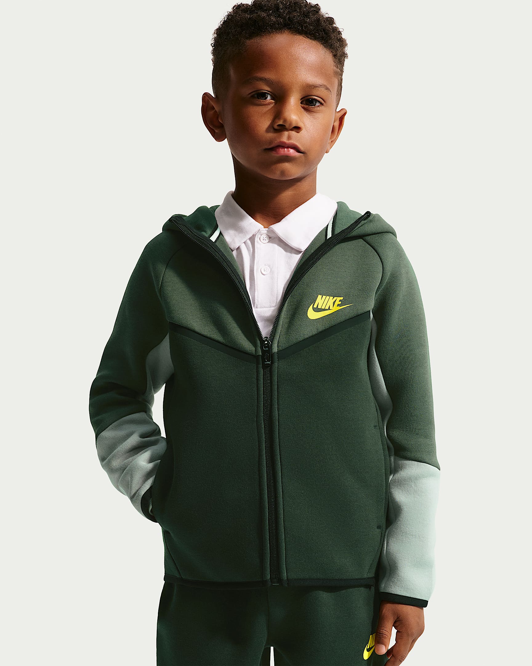 Conjunto de 2 piezas de sudadera de cierre completo Tech Fleece para niños talla pequeña Nike Sportswear - Verde camuflaje