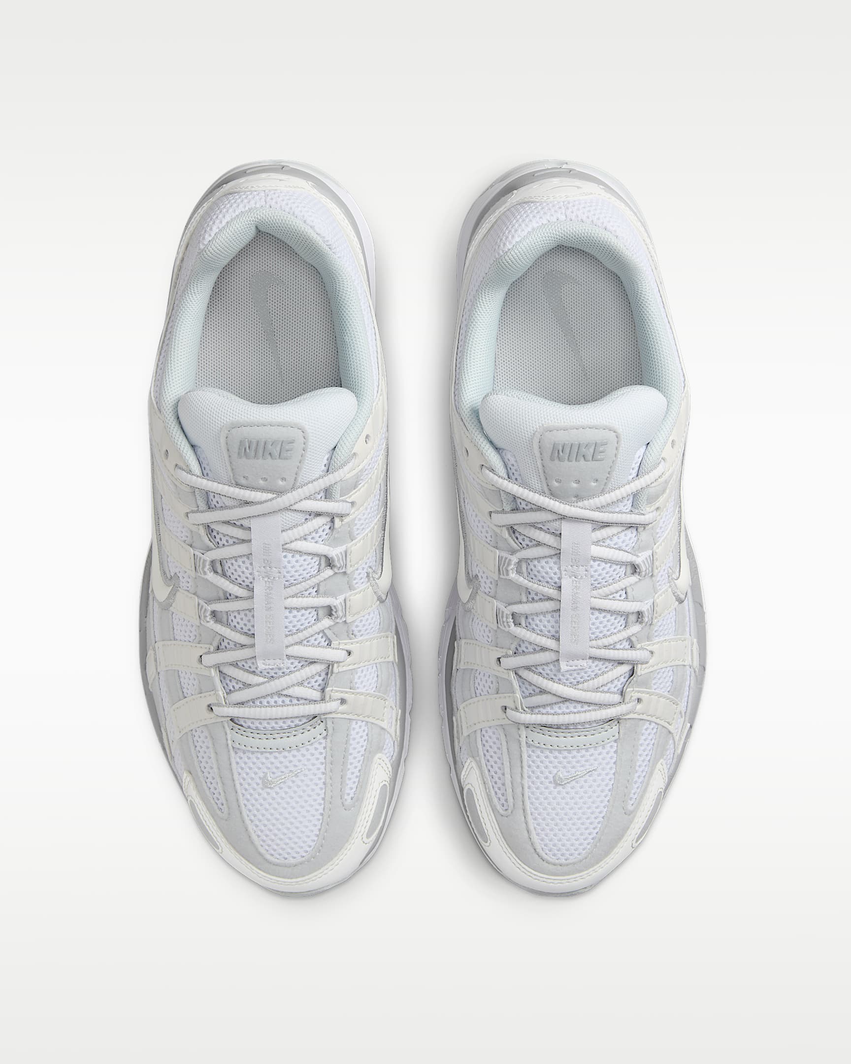 Nike P-6000 Schuh (Damen) - Metallic Summit White/Pure Platinum/Wolf Grey/Weiß