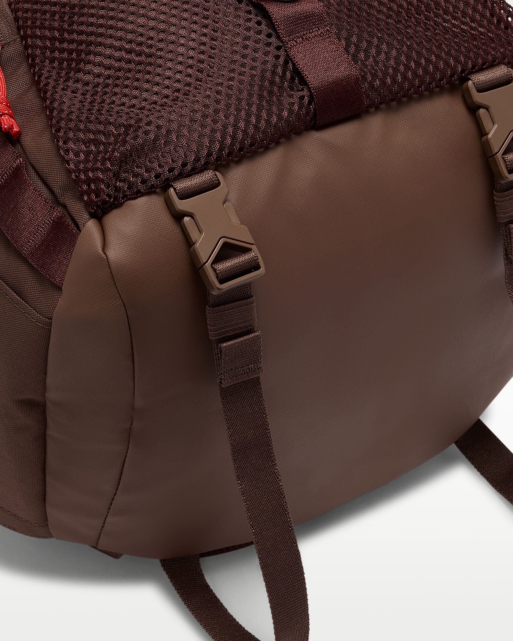ACG DAYMAX Backpack (25L) - Light Chocolate/Mystic Dates/Summit White