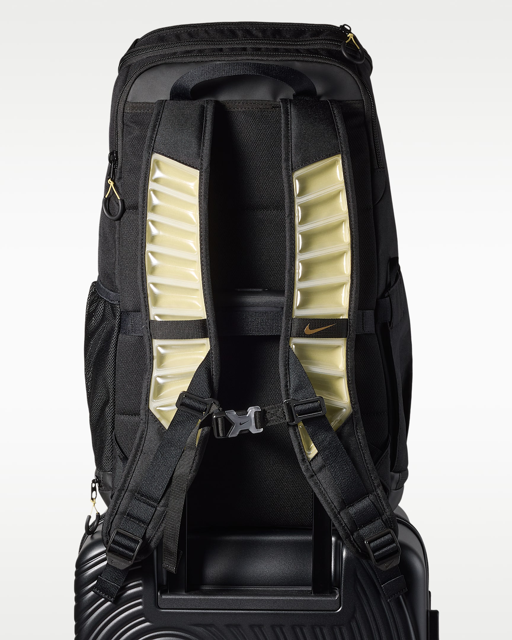 Mochila (32 L) Nike Varsity Elite - Negro/Negro/Oro metalizado
