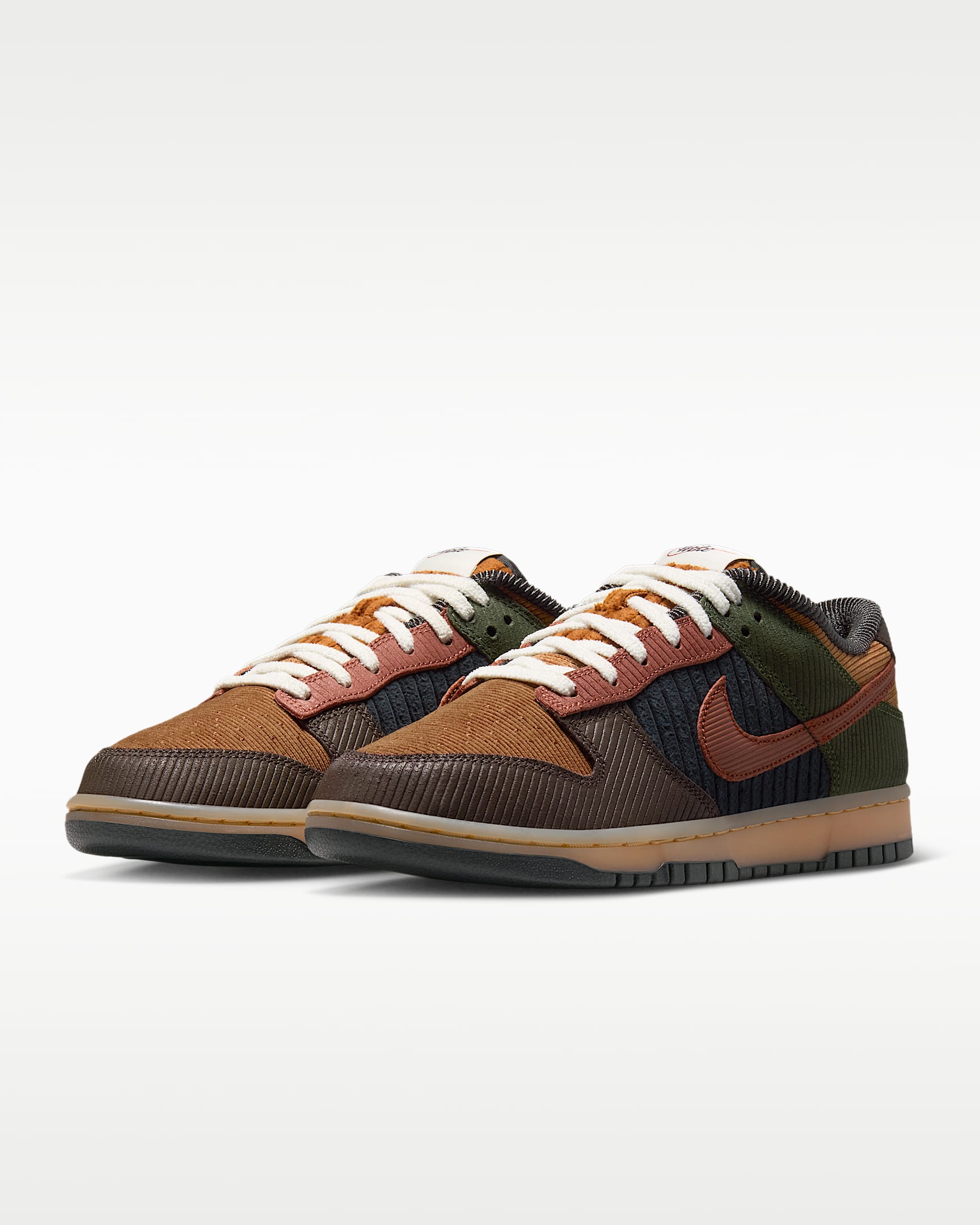 Nike Dunk Low Retro Premium Men's Shoes - Light British Tan/Cargo Khaki/Baroque Brown/Cinnamon