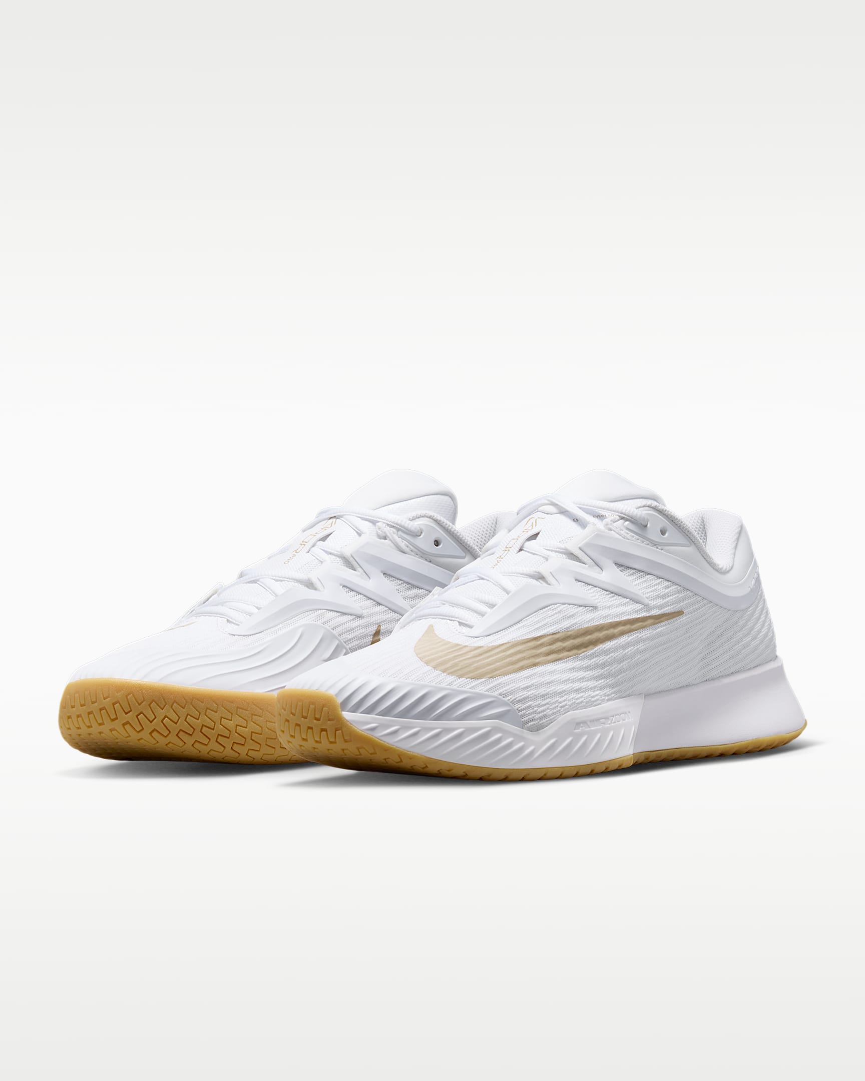 Nike Vapor Pro 3 男款硬地球場網球鞋 - 白色/Summit White/Linen/Light Orewood Brown