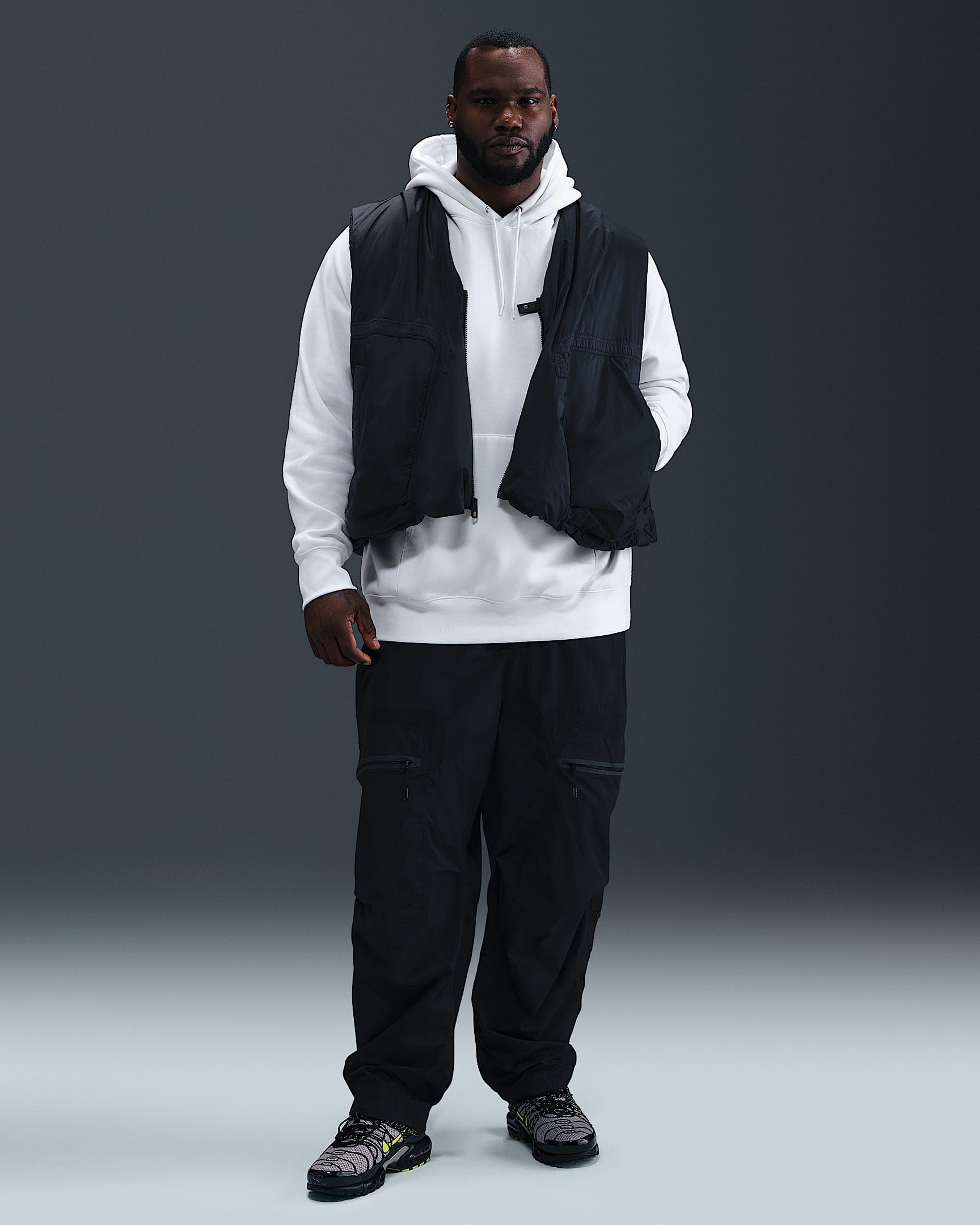 Nike Club Men's Pullover Fleece Hoodie - White/White/Black