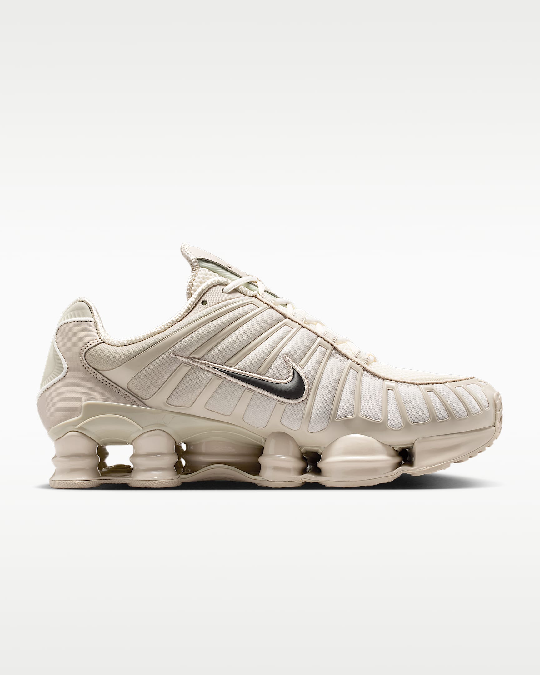 รองเท้าผู้ชาย Nike Shox TL - Cream II/Sail/ดำ