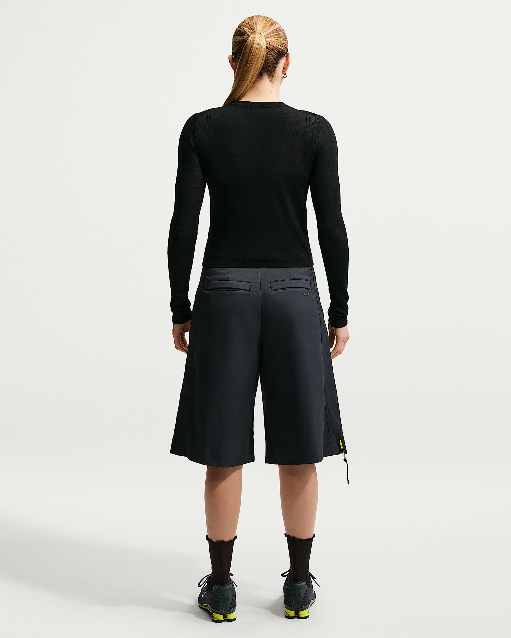 Nike Sportswear Airreverent Women's Low-Rise Shorts - Black/Black