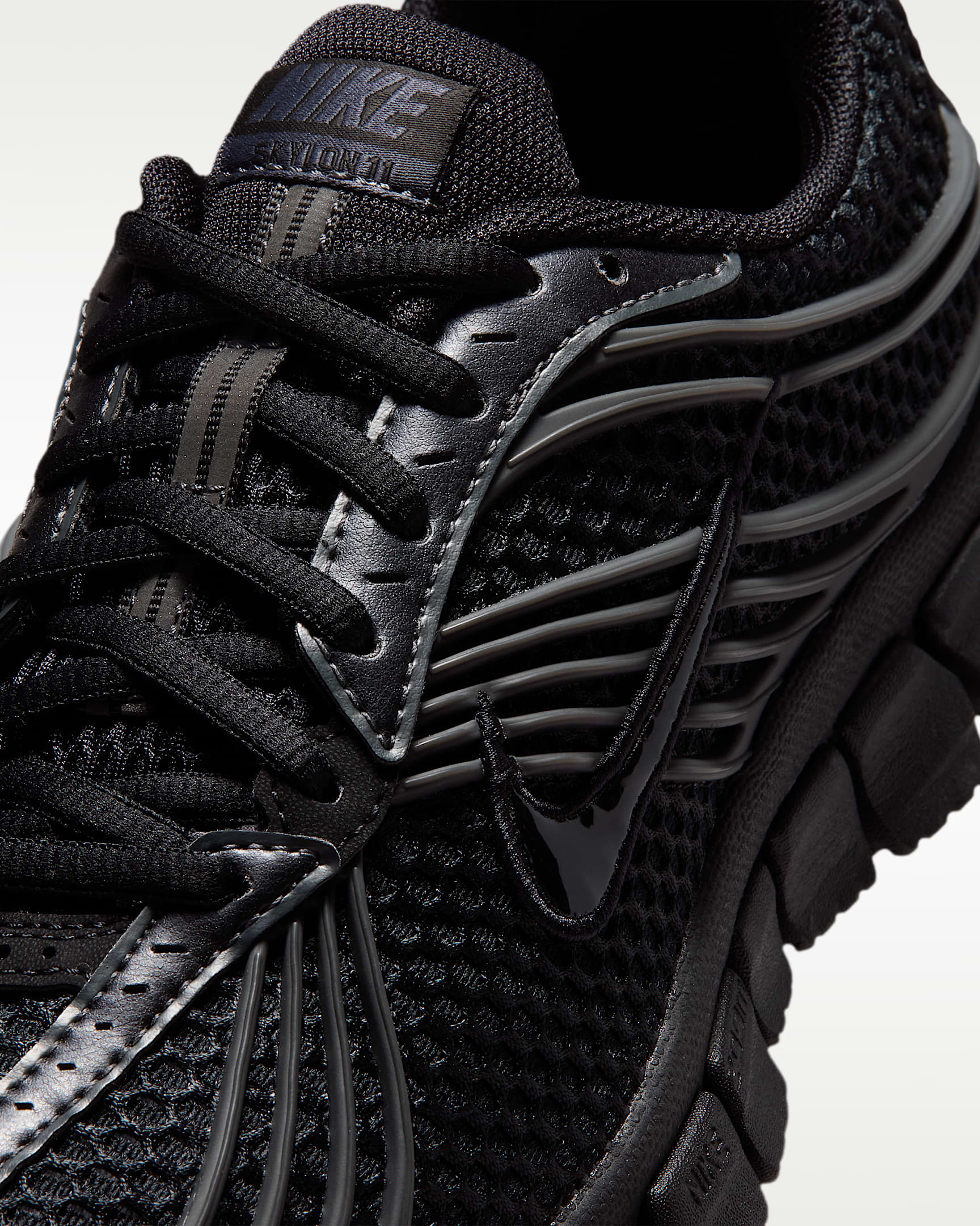 Nike Zoom Skylon 11 Women's Shoes - Black/Anthracite/Black
