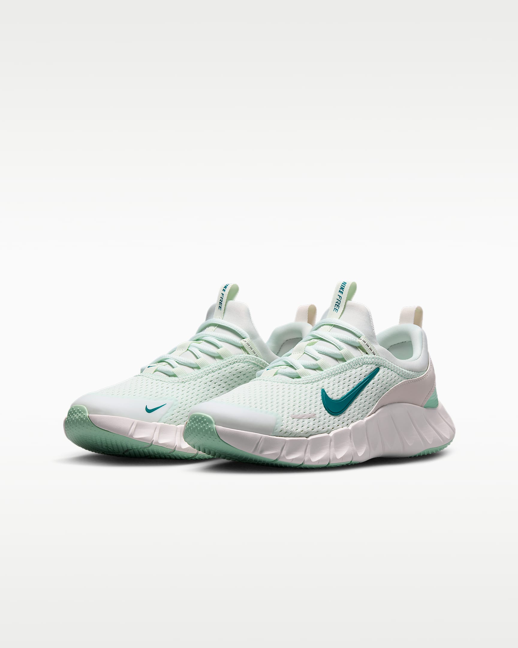 Nike Free Ride Older Kids' Running Shoes - Barely Green/Arctic Green/Phantom/Bright Spruce