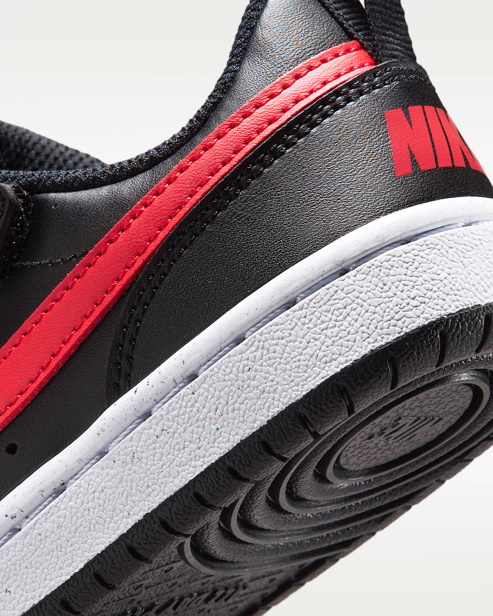 Nike Court Borough Low Recraft Younger Kids' Shoes - Black/White/University Red