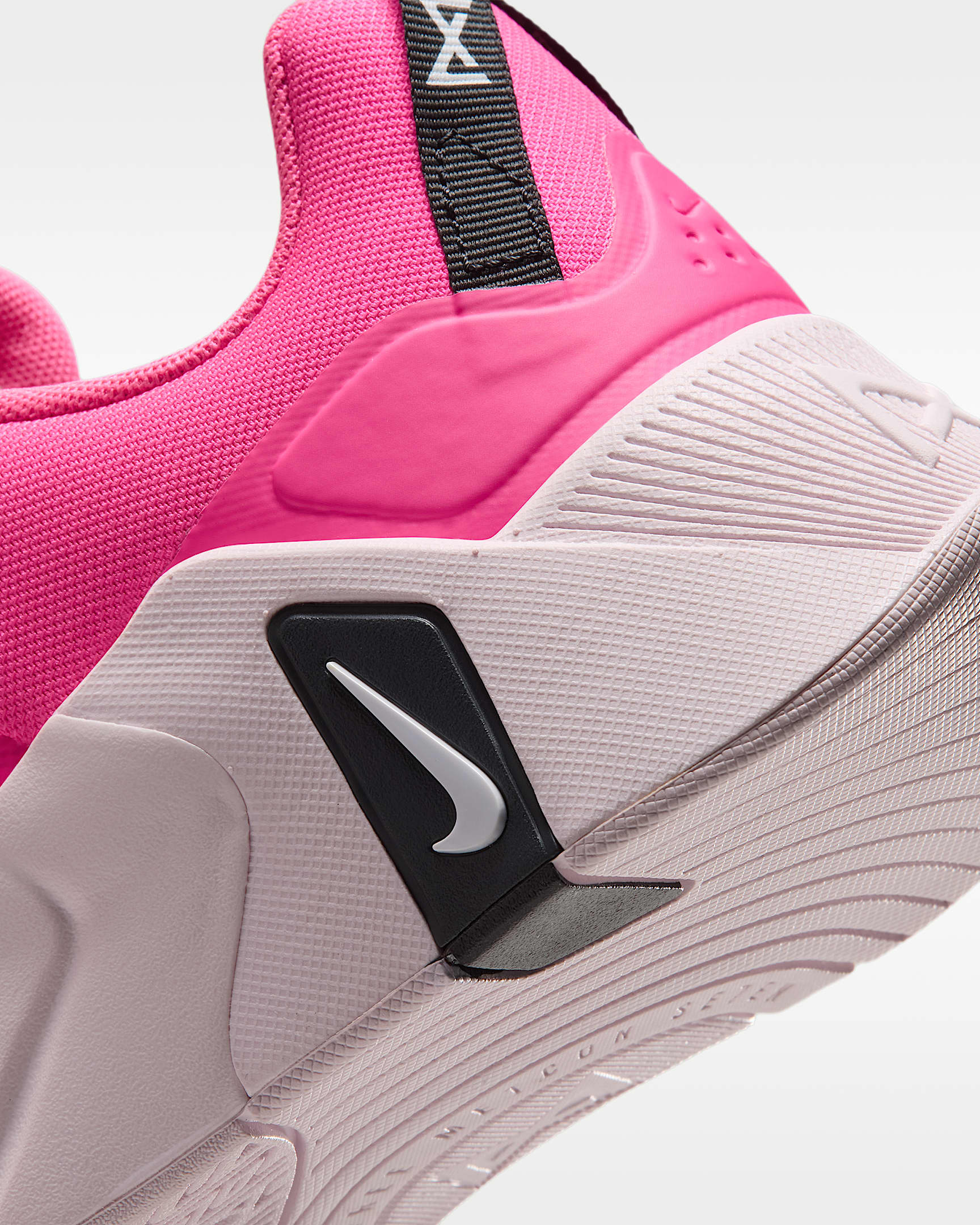 Nike Free Metcon 7 Women's Training Shoes - Hyper Pink/Pearl Pink/Off Noir/White