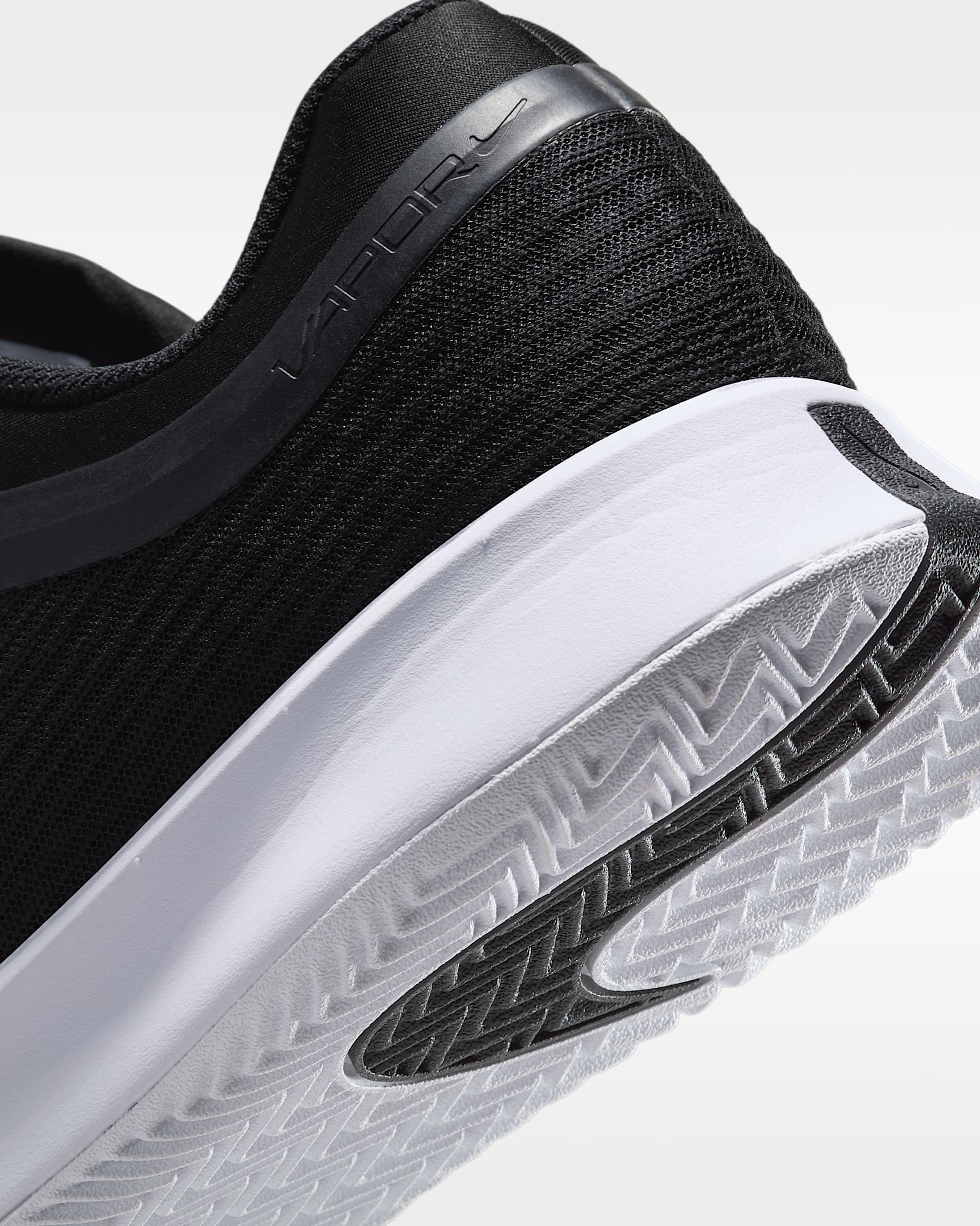 Nike Vapor Pro 3 Men's Clay Court Tennis Shoes - Black/White